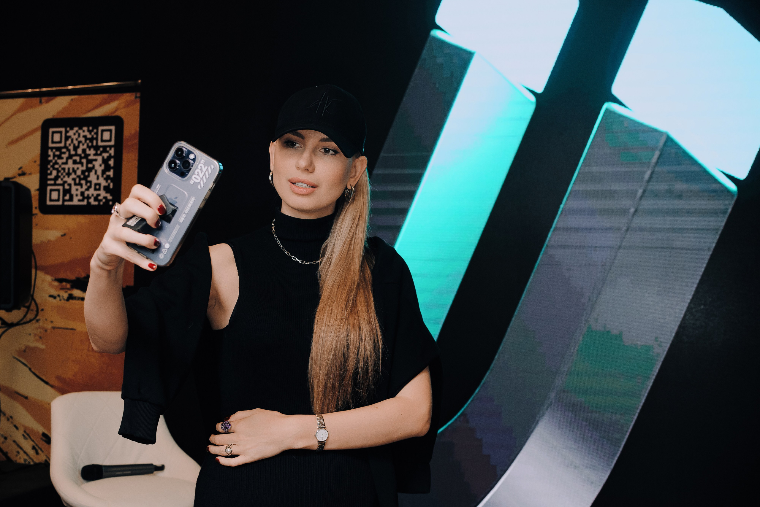 КОНФЕРЕНЦИЯ AMO CRM SIPUNI. Репортажный фотограф Зуев Роман г. Челябинск