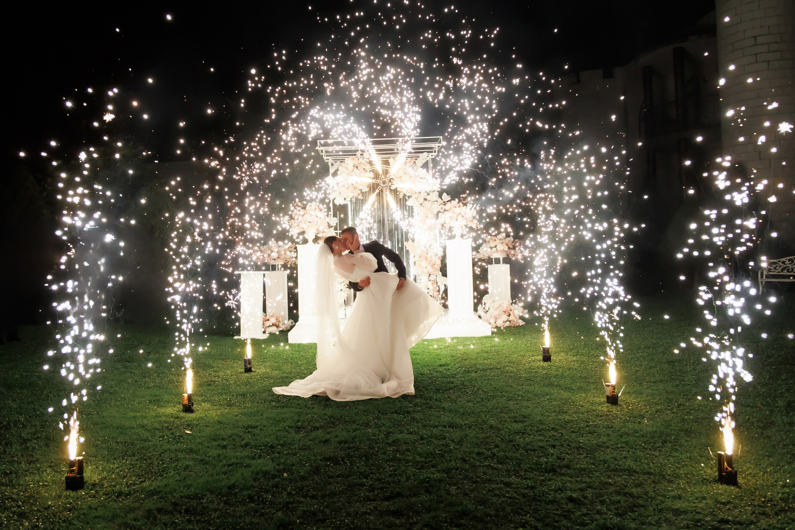 СВАДЕБНЫЕ ФОТОСЕССИИ. Свадебный и семейный фотограф в г. Майкопе (выезд по республике и краю)