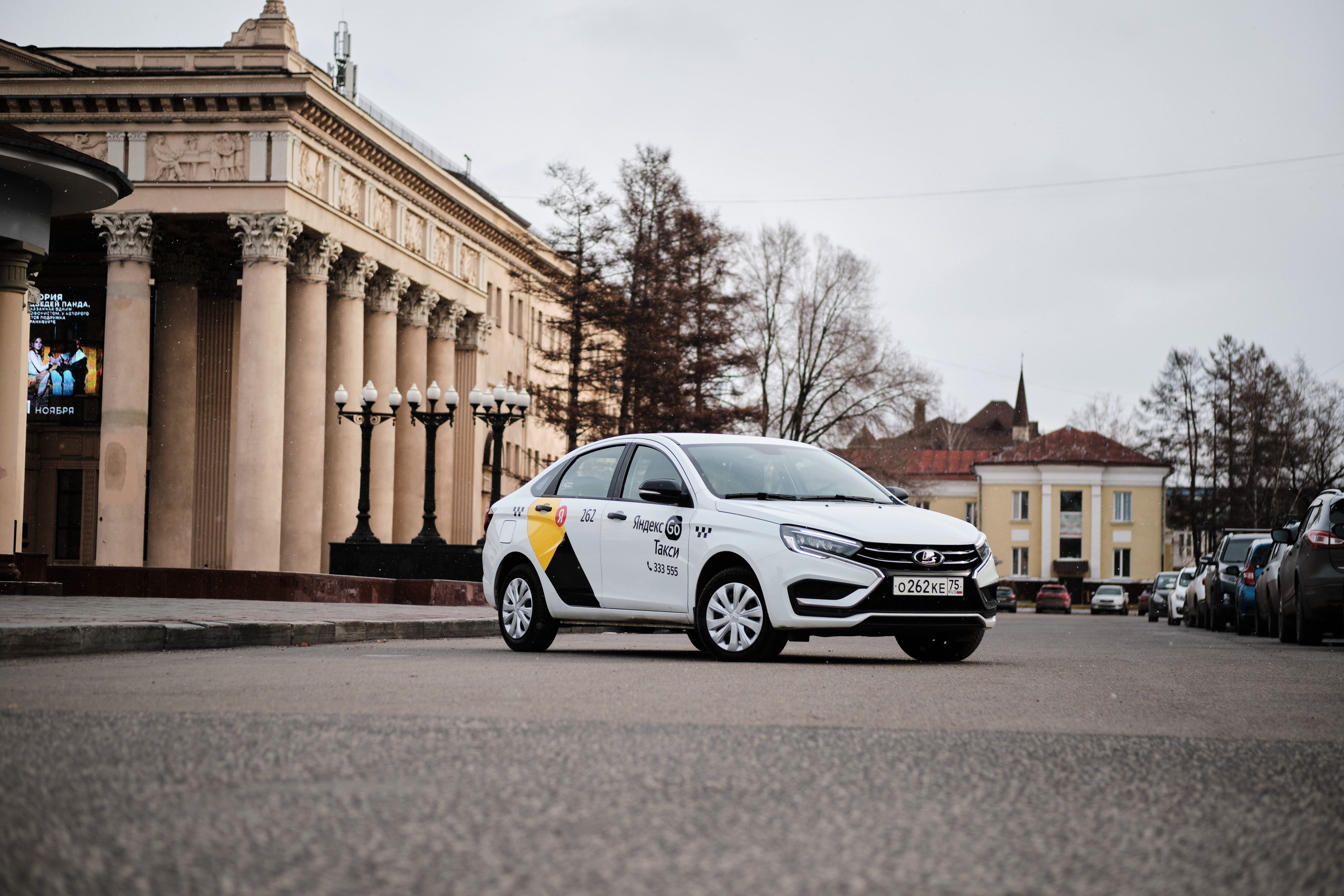 Новый автопарк Яндекс такси в Новокузнецке. Свадебный и семейный фотограф в Новокузнецке Иван Иванов