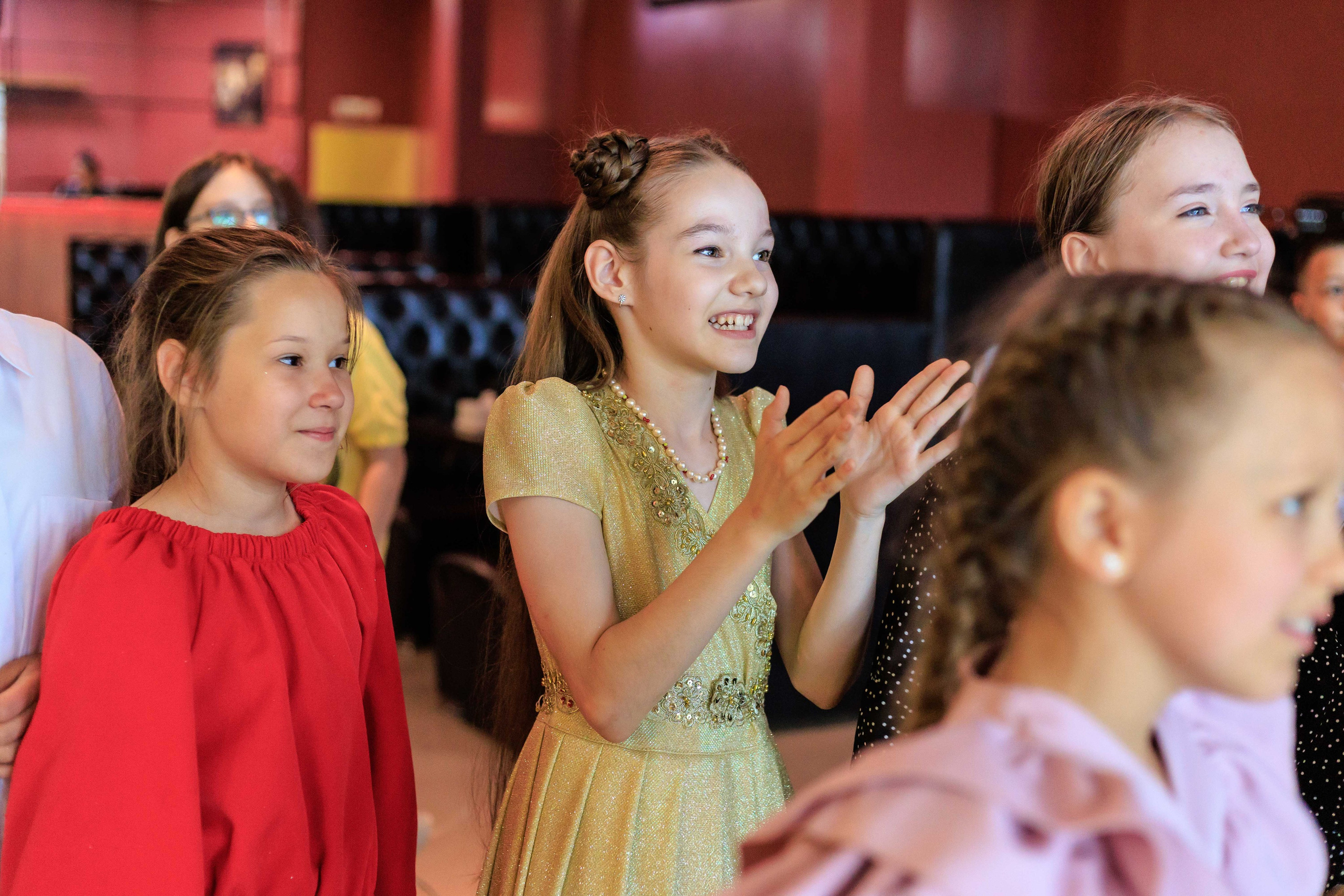 Выпускной 4 класс. Фотограф в Москве Дмитрий Емельянов