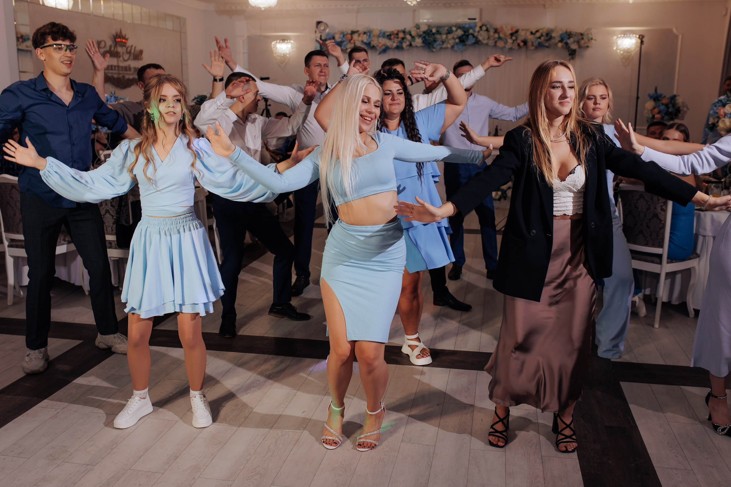 Фотосессия в загсе. Свадебный фотограф Воронеж