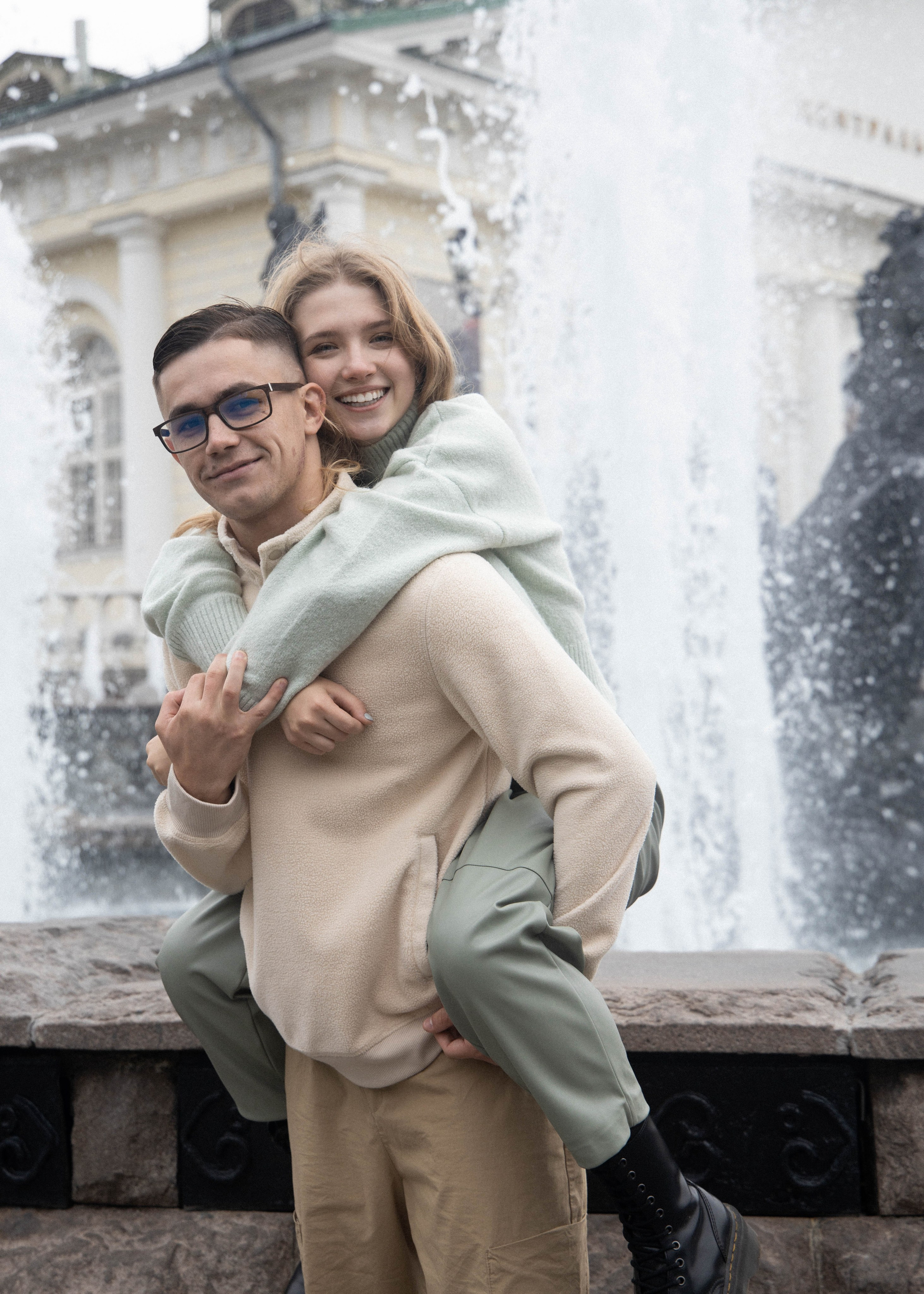 Love story. Фотосессия новорожденных в Москве и Московской области