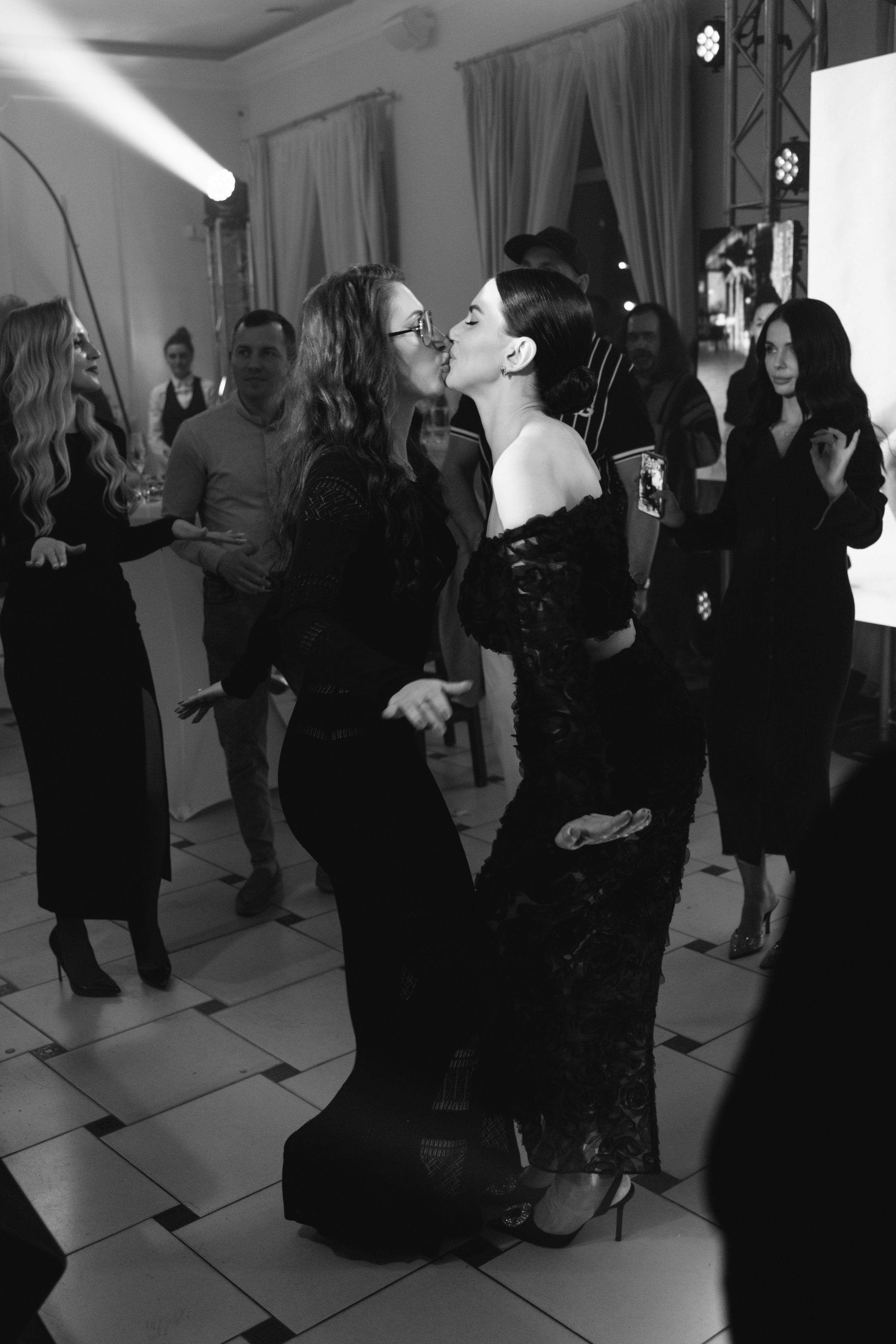 SASHA 30 feat. Кай Метов. Свадебный фотограф в Минске Владислав Бабич