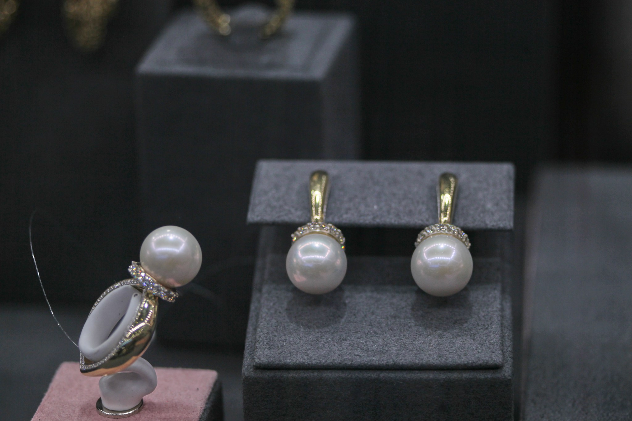 Earrings. The Website of the Photographer Vitaly Deni