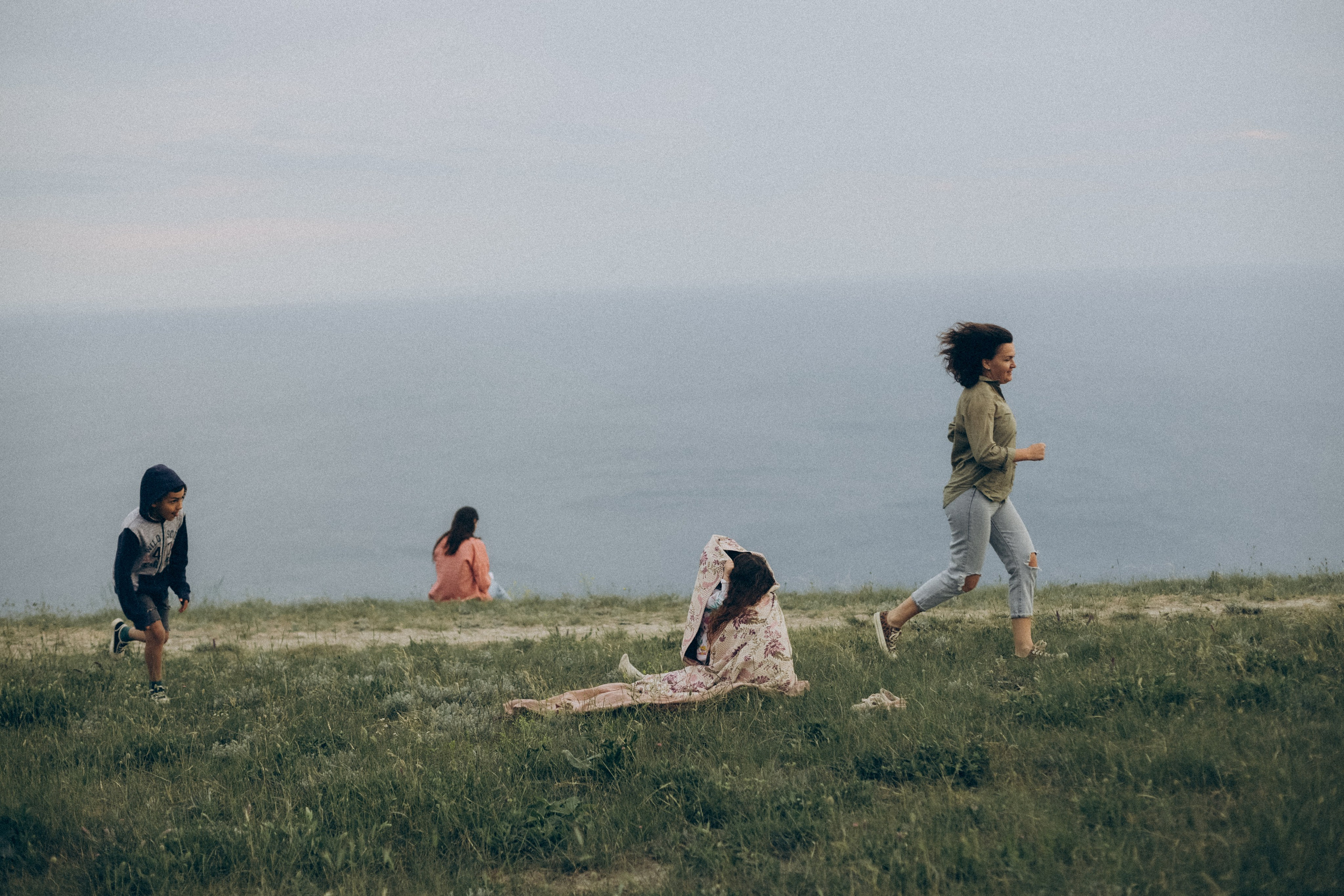Лена, Ира, Лейла, Ника, Адам и Ария. Семейный фотограф Анапа