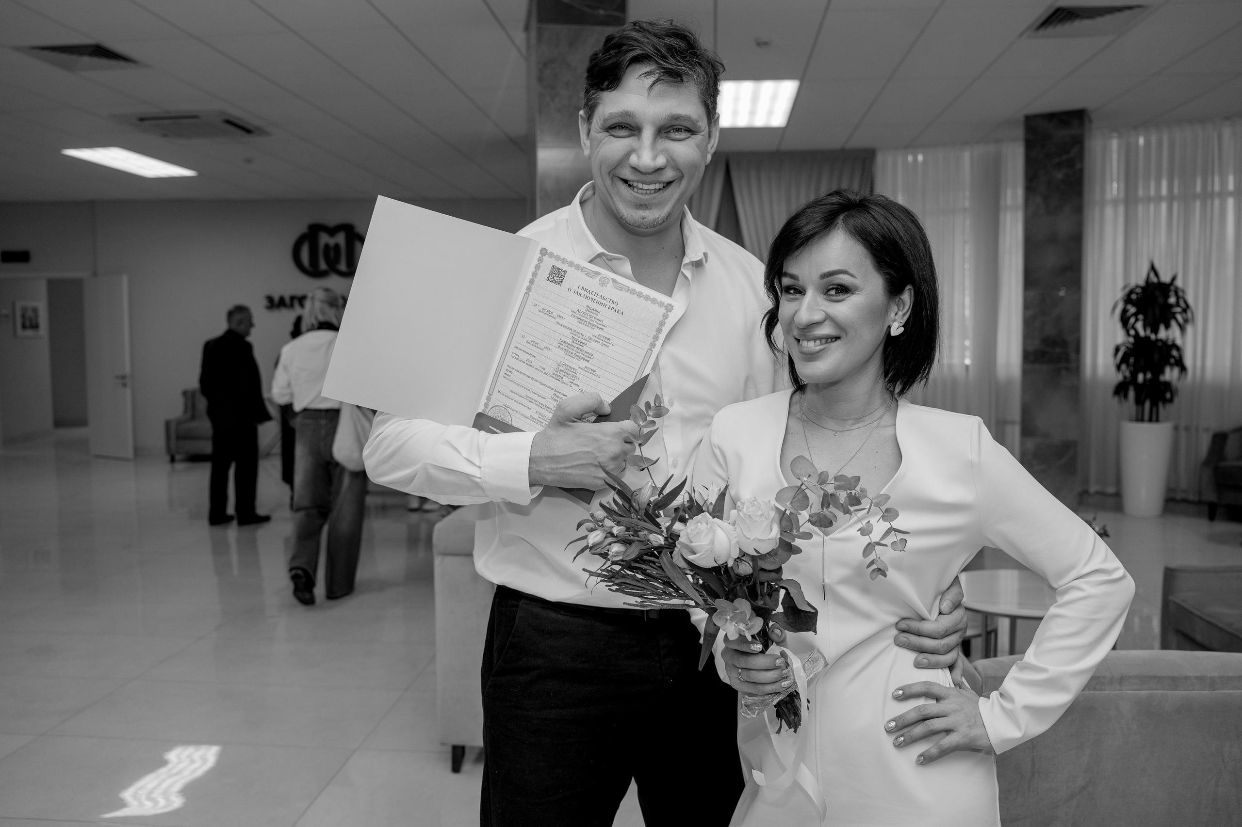 Фотосессия в загсе. Портретный фотограф Олеся Владимирова в Москве