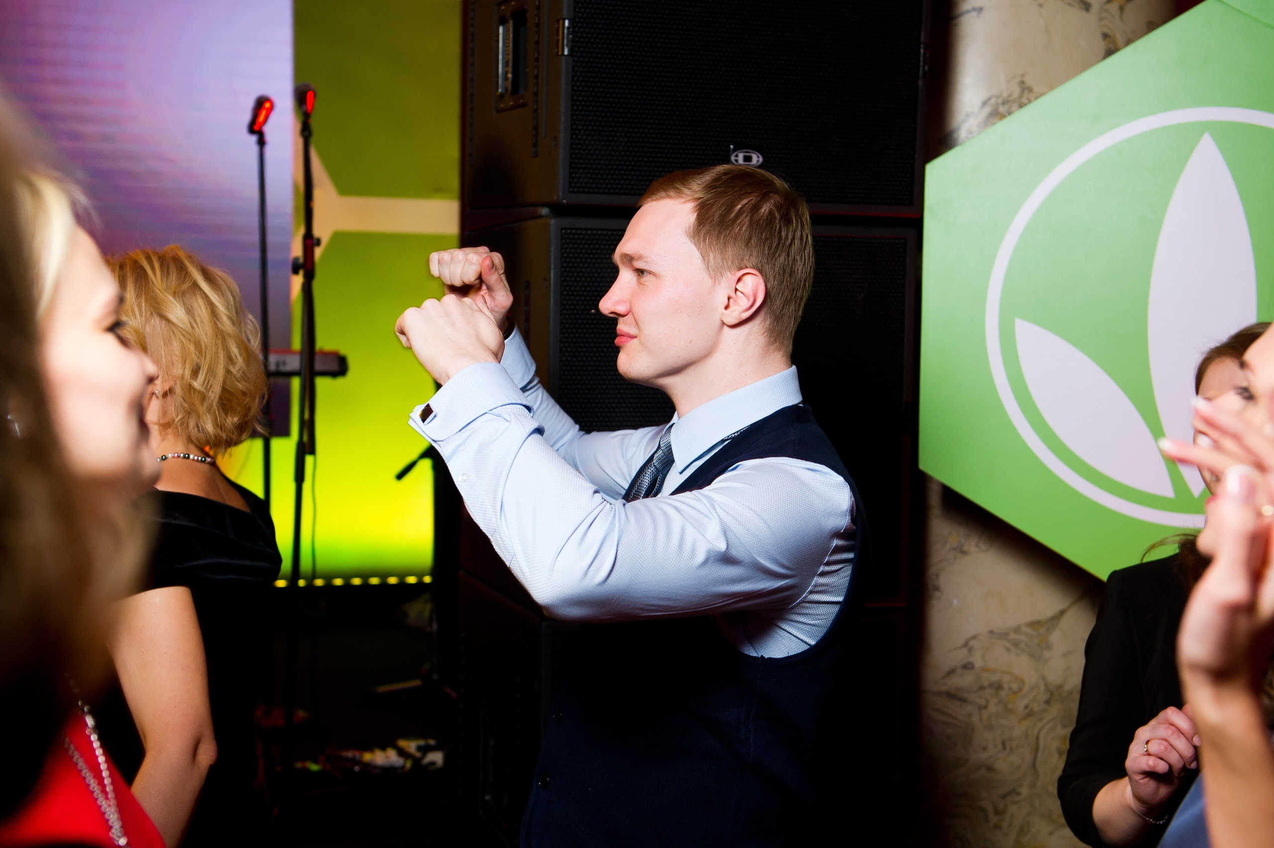 Корпоратив Herbalife. Репортажный фотограф и видеограф Слава Думчев. Тимбилдинги, отчетники, корпоративы