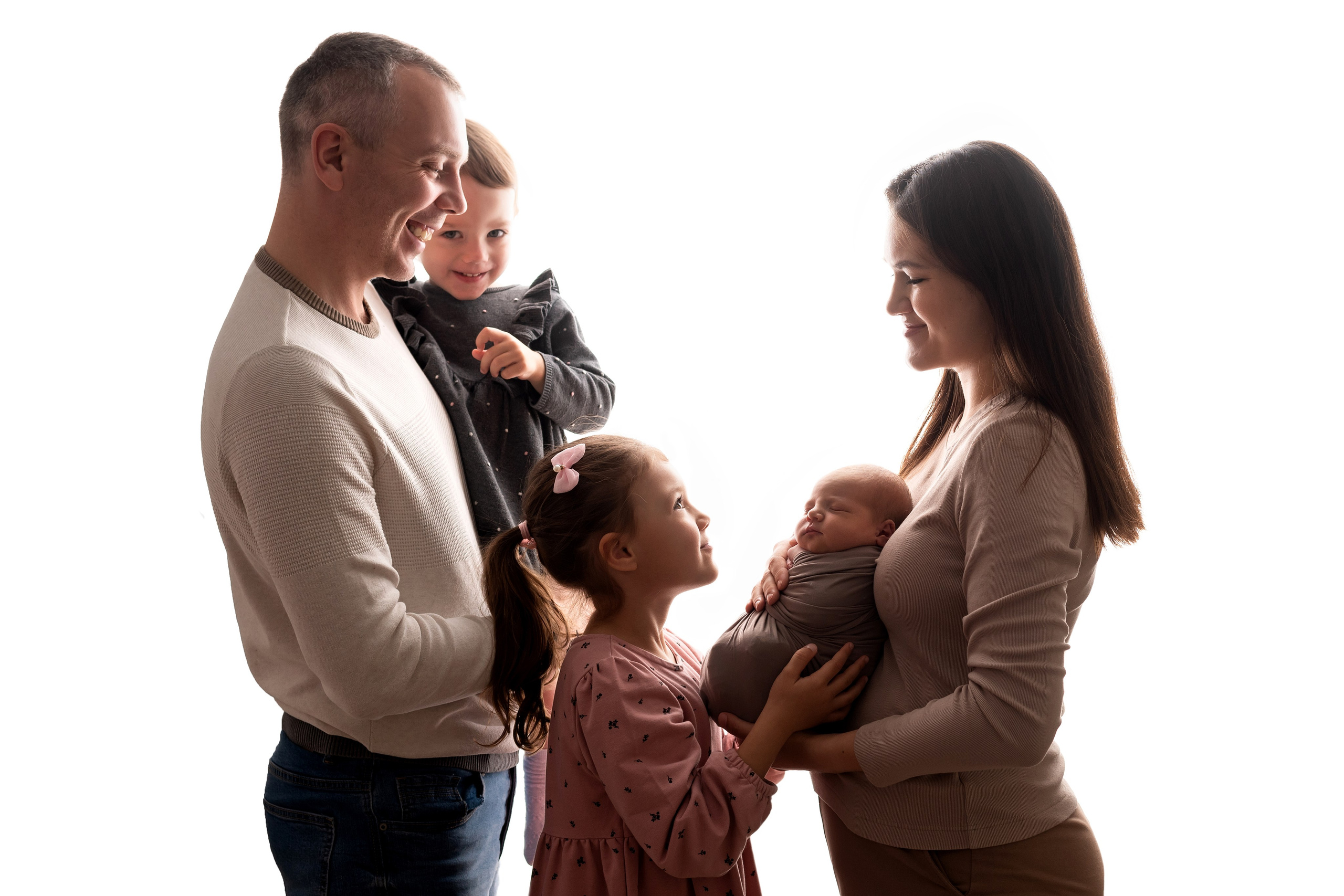 Кадры с родителями и старшими детьми. Фотограф новорожденных в Екатеринбурге Анастасия Карманова