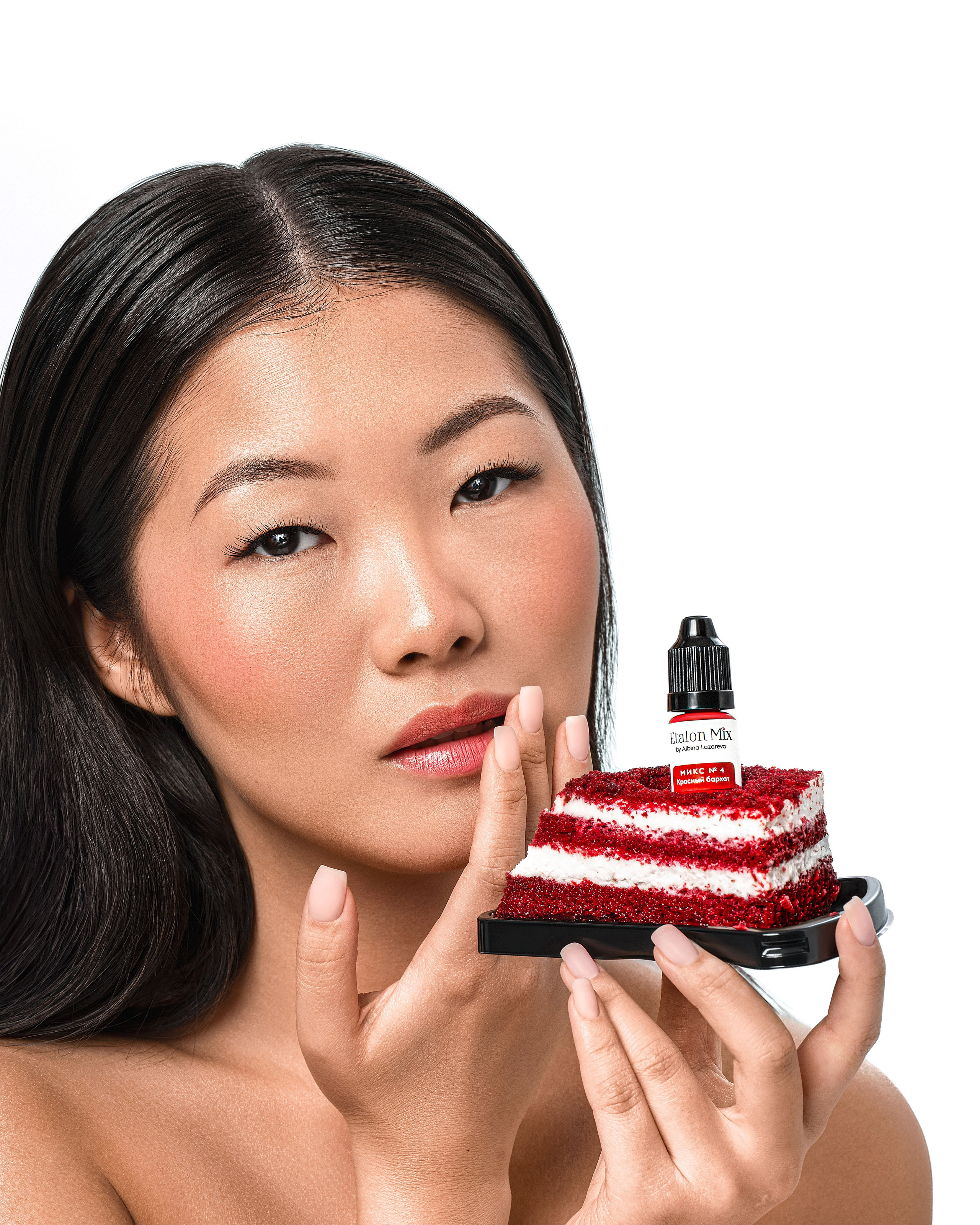 Фотограф: @eisha.ph                                                                                     Ассистент: @smir.production                                                                               Бренд: @etalon_mix                                                                                            Retoucher: @retouch.komissarova      