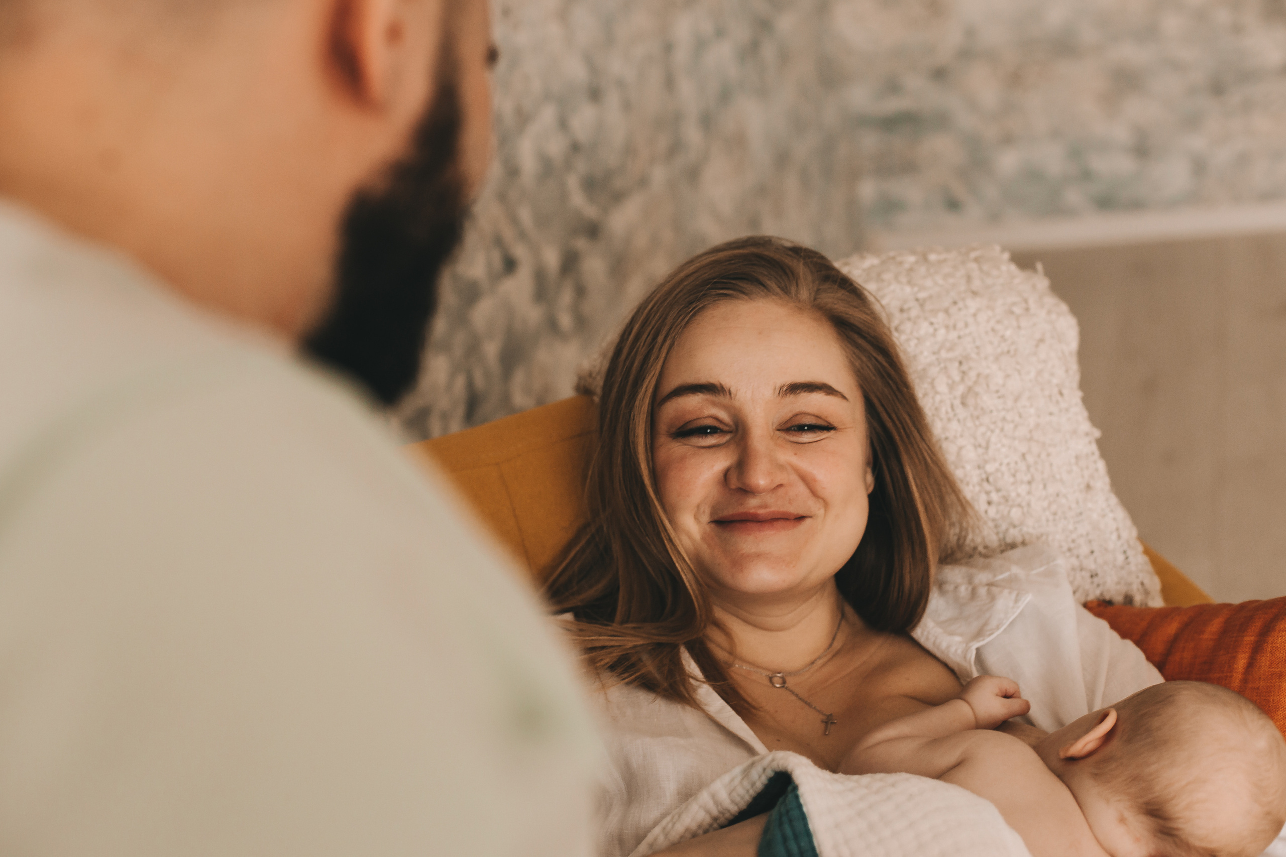 Аня и Антон с малышкой Полиной. Репортажный фотограф в Тюмени Татьяна Мужева