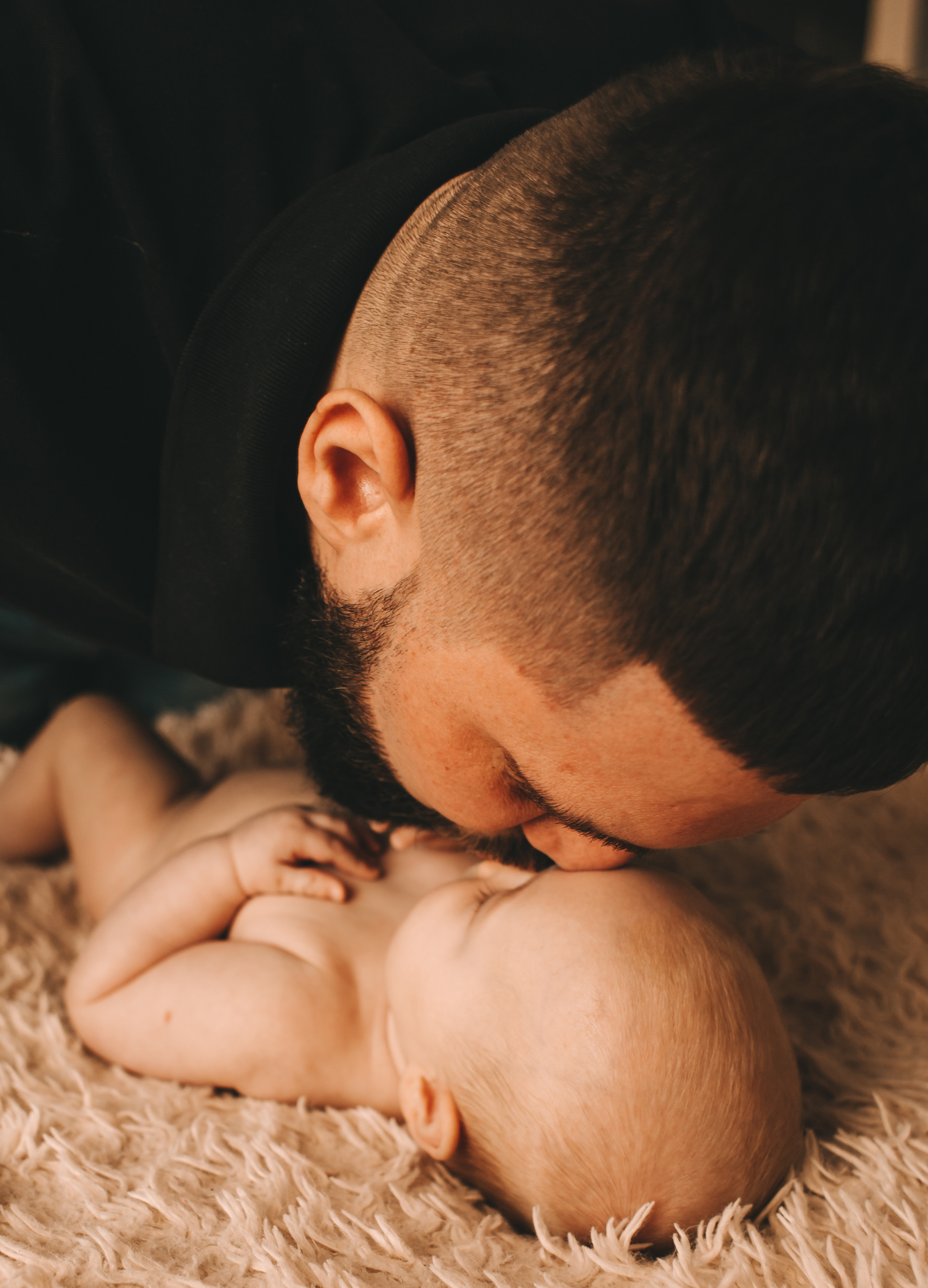 Аня и Антон с малышкой Полиной. Репортажный фотограф в Тюмени Татьяна Мужева