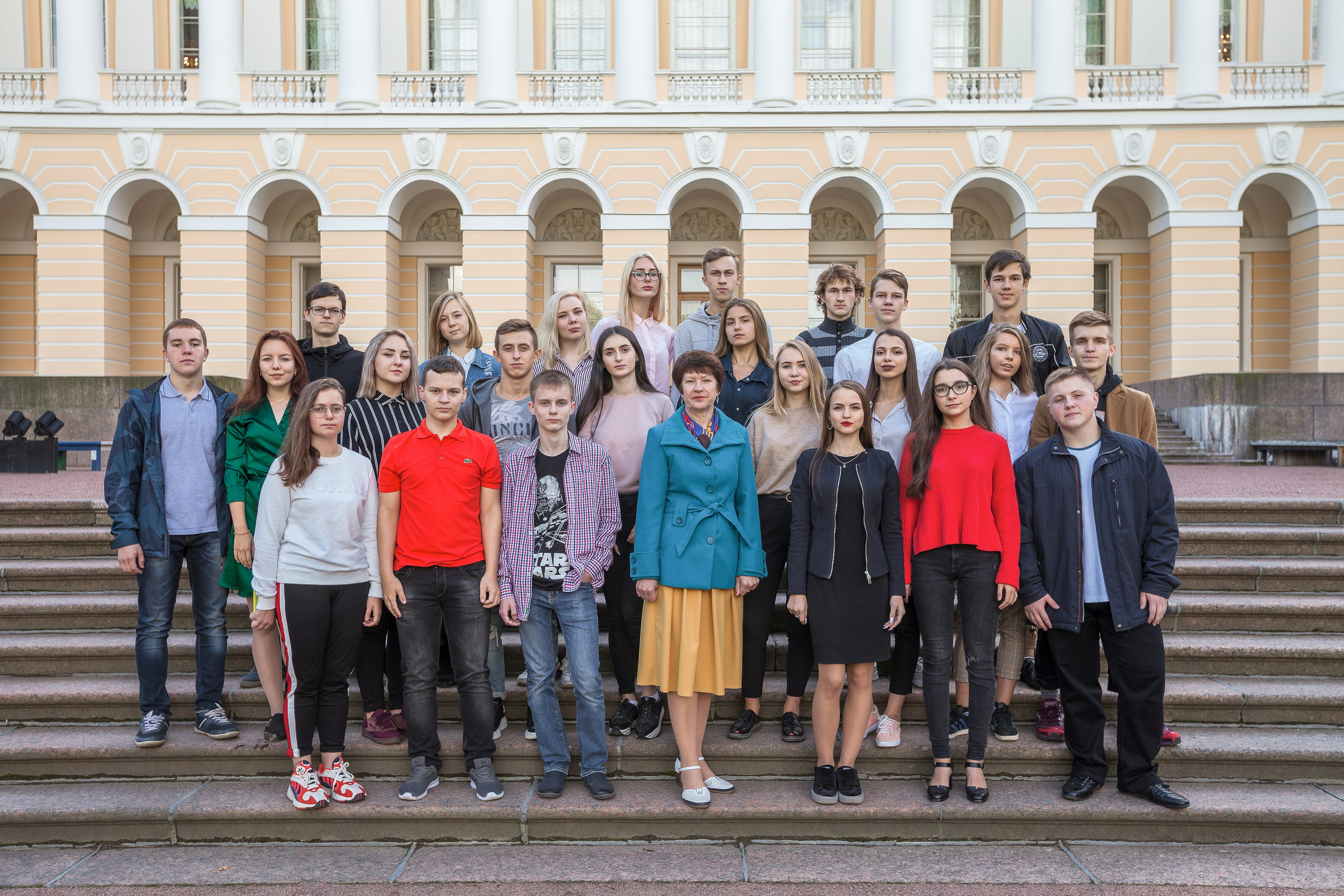 Для школьного альбома. Семейный и предметный фотограф Мария Львова Санкт-Петербург flitphoto