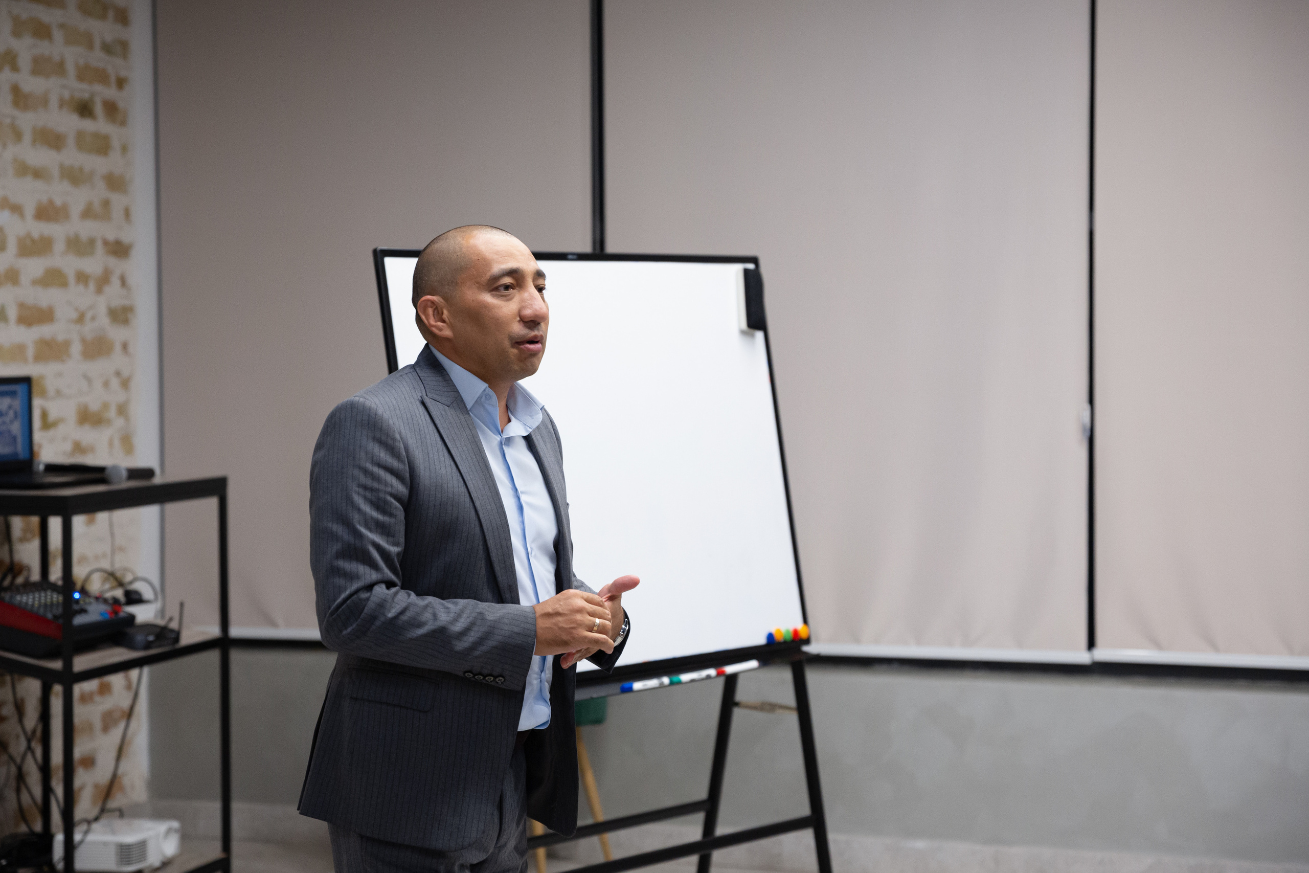 YBC лекция. Евгений Матвеев — фотограф в Санкт-Петербурге