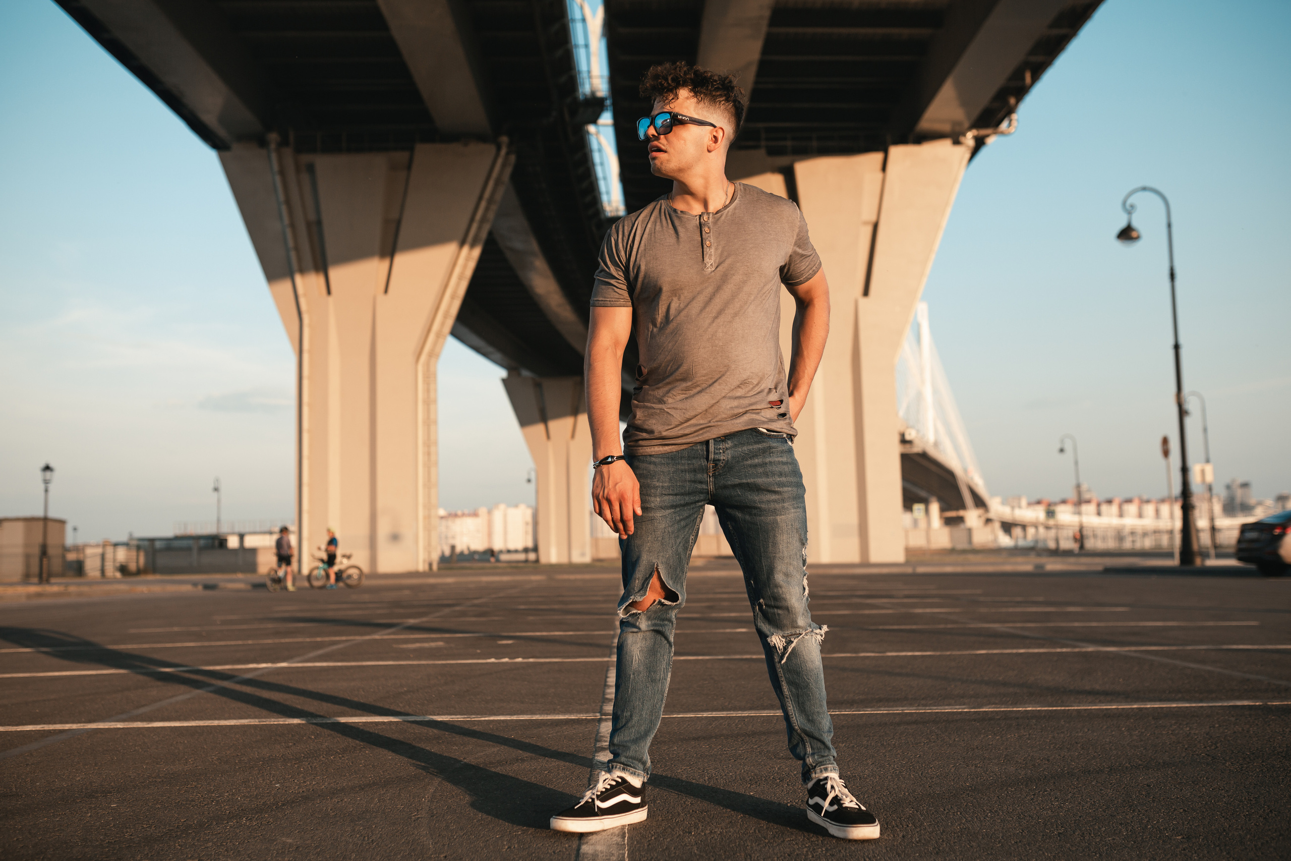 Персональная фотосессия на мосту. Евгений Матвеев — фотограф в Санкт-Петербурге