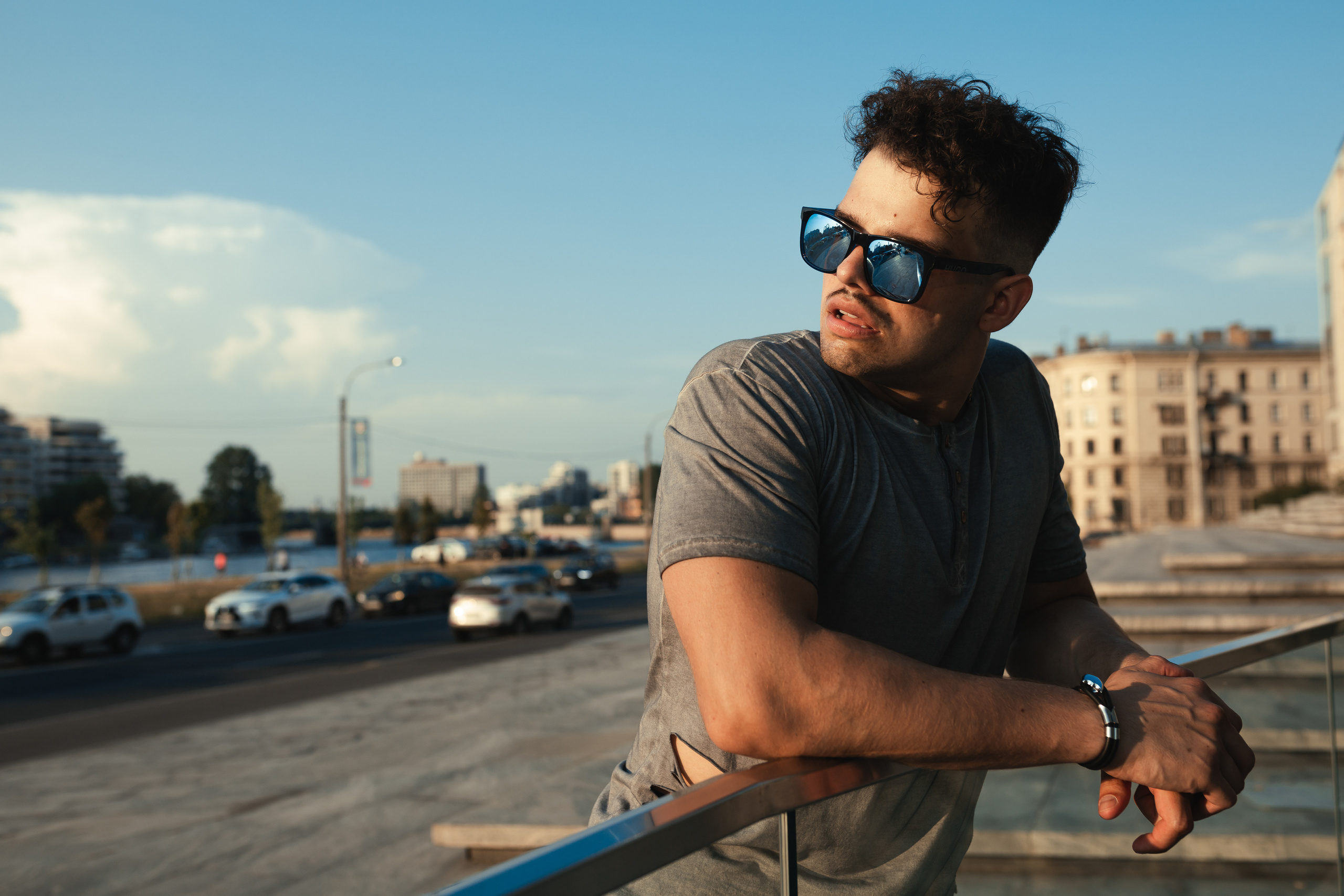 Персональная фотосессия на мосту. Евгений Матвеев — фотограф в Санкт-Петербурге