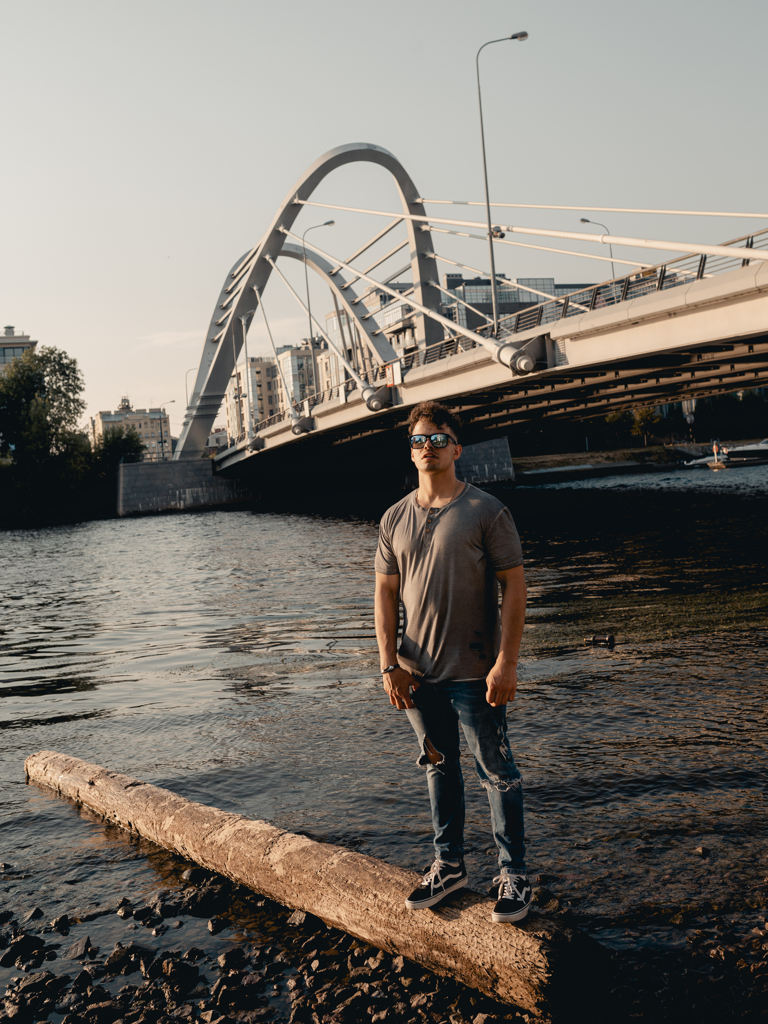 Персональная фотосессия на мосту. Евгений Матвеев — фотограф в Санкт-Петербурге