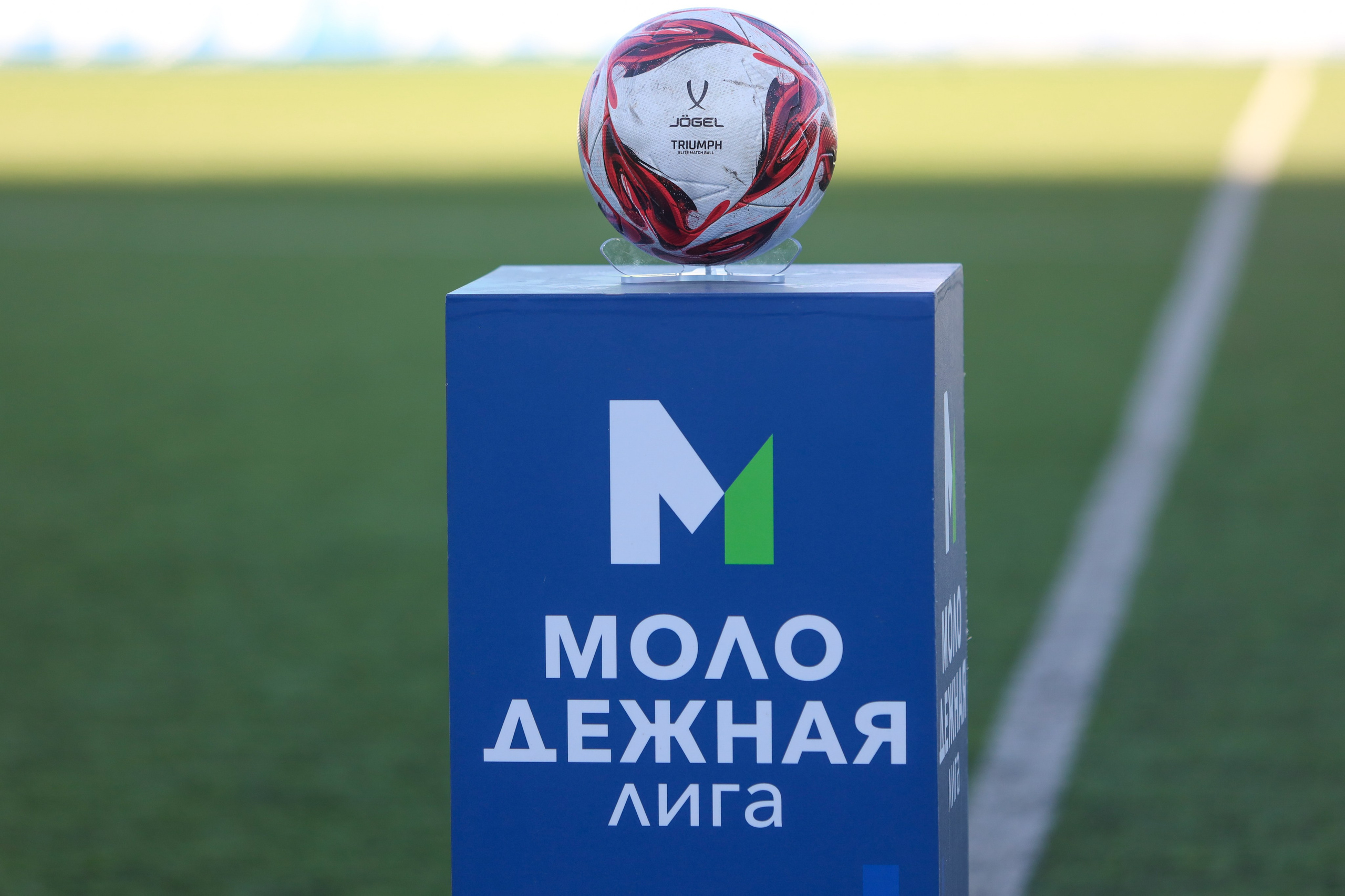 Крылья Советов — Мастер-Сатурн. Молодежная лига по футболу среди женских команд. Спортивный фотограф в Самаре