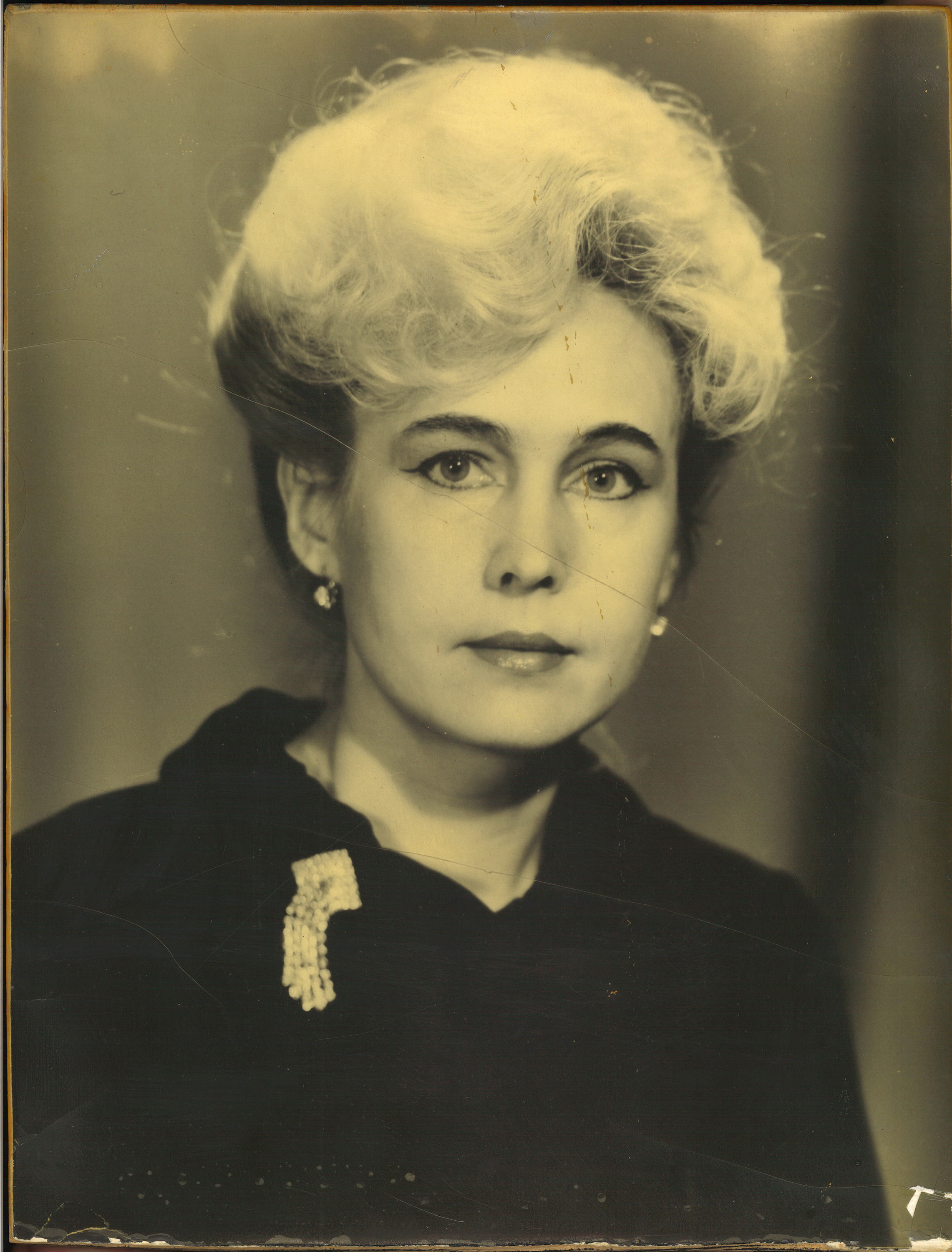 Восстановление старых фотографий. Реставрация фотографий. Фотограф в Туле Крупский АнДРей. Фотостудия «КАДР71» в Туле