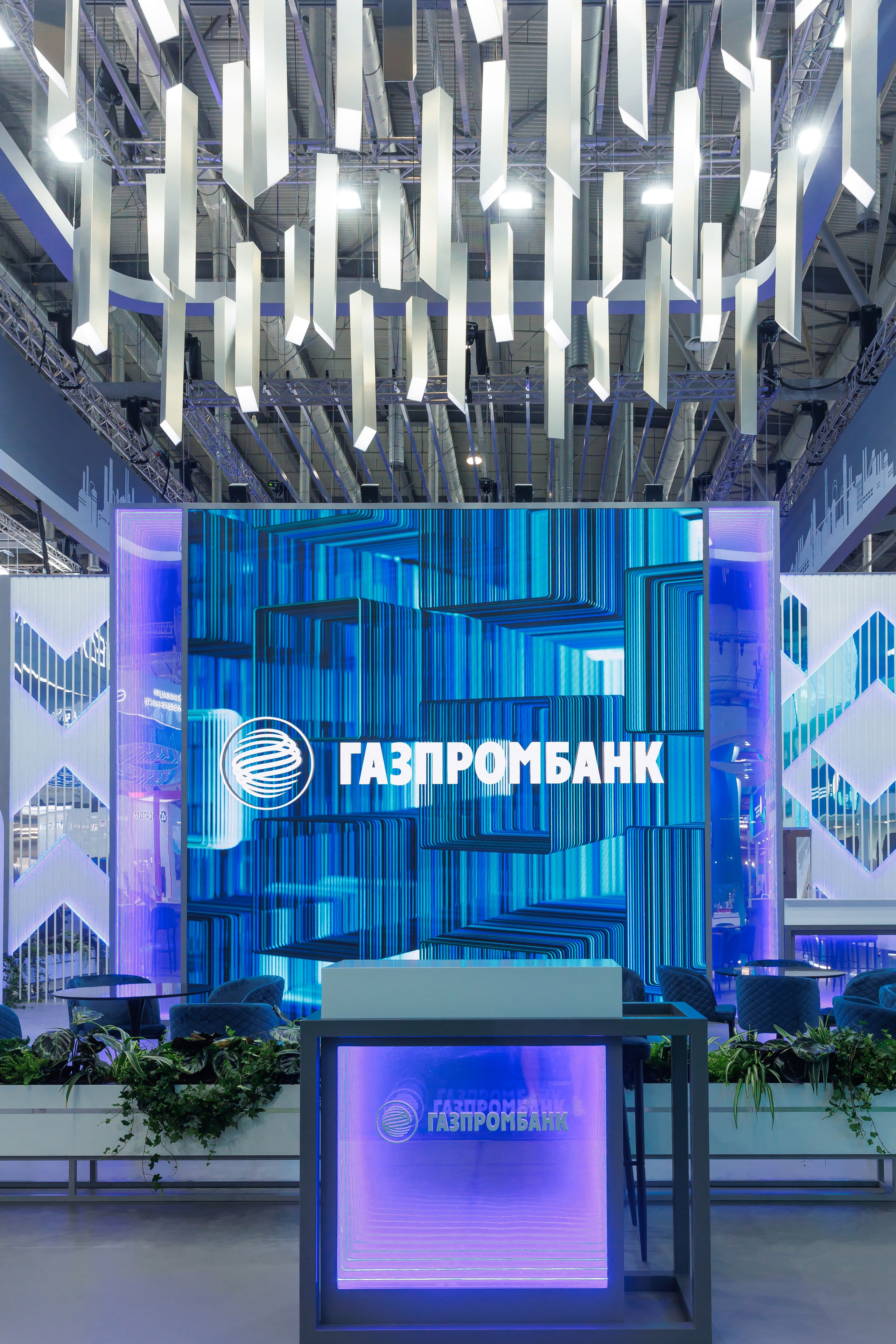 Интерьерная съемка стендов на выставке «Иннопром»