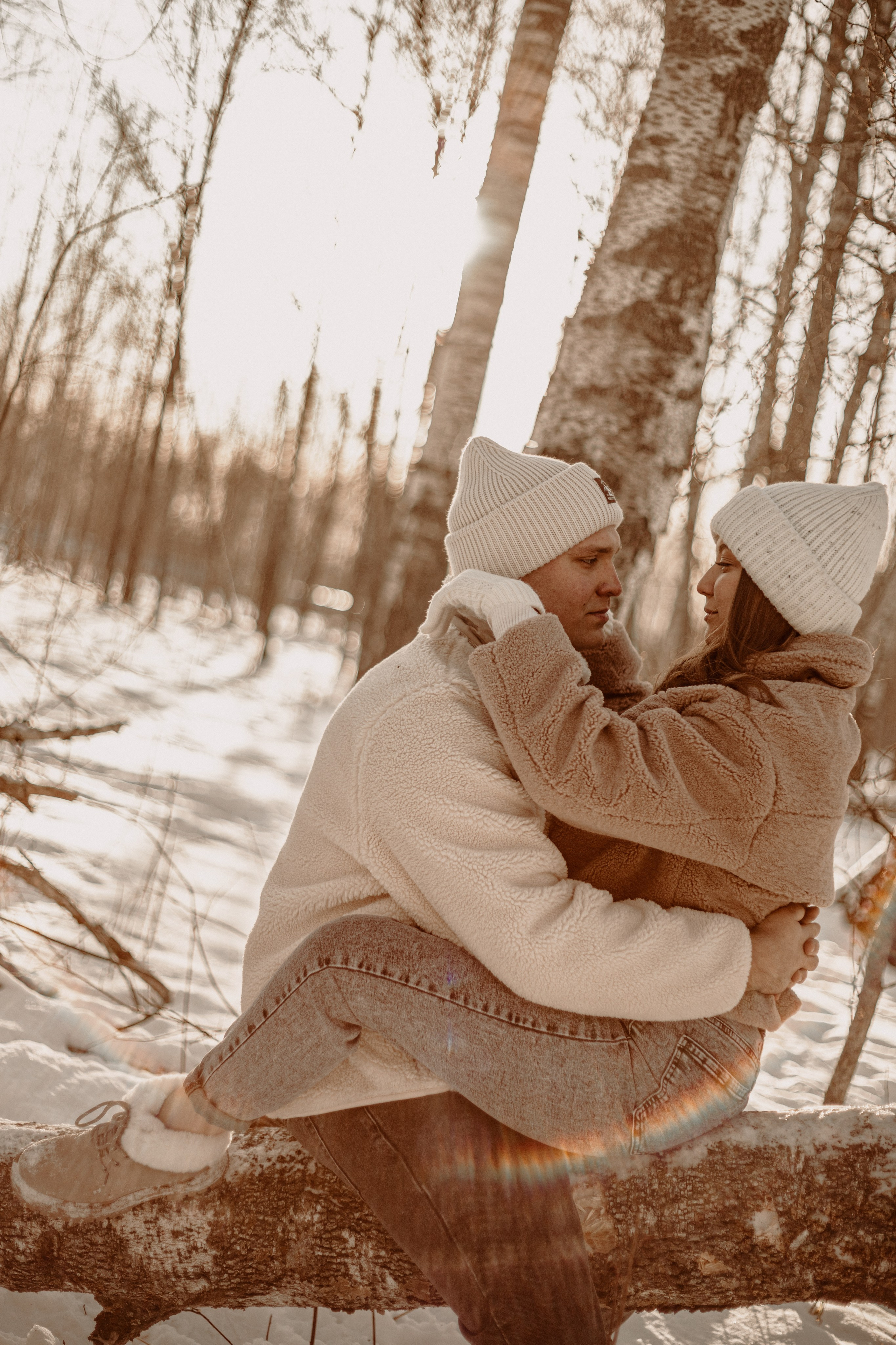 Тепло в зимнем лесу. Арт-фотограф Крис Л. в Тобольске: портрет, семейные, свадьбы