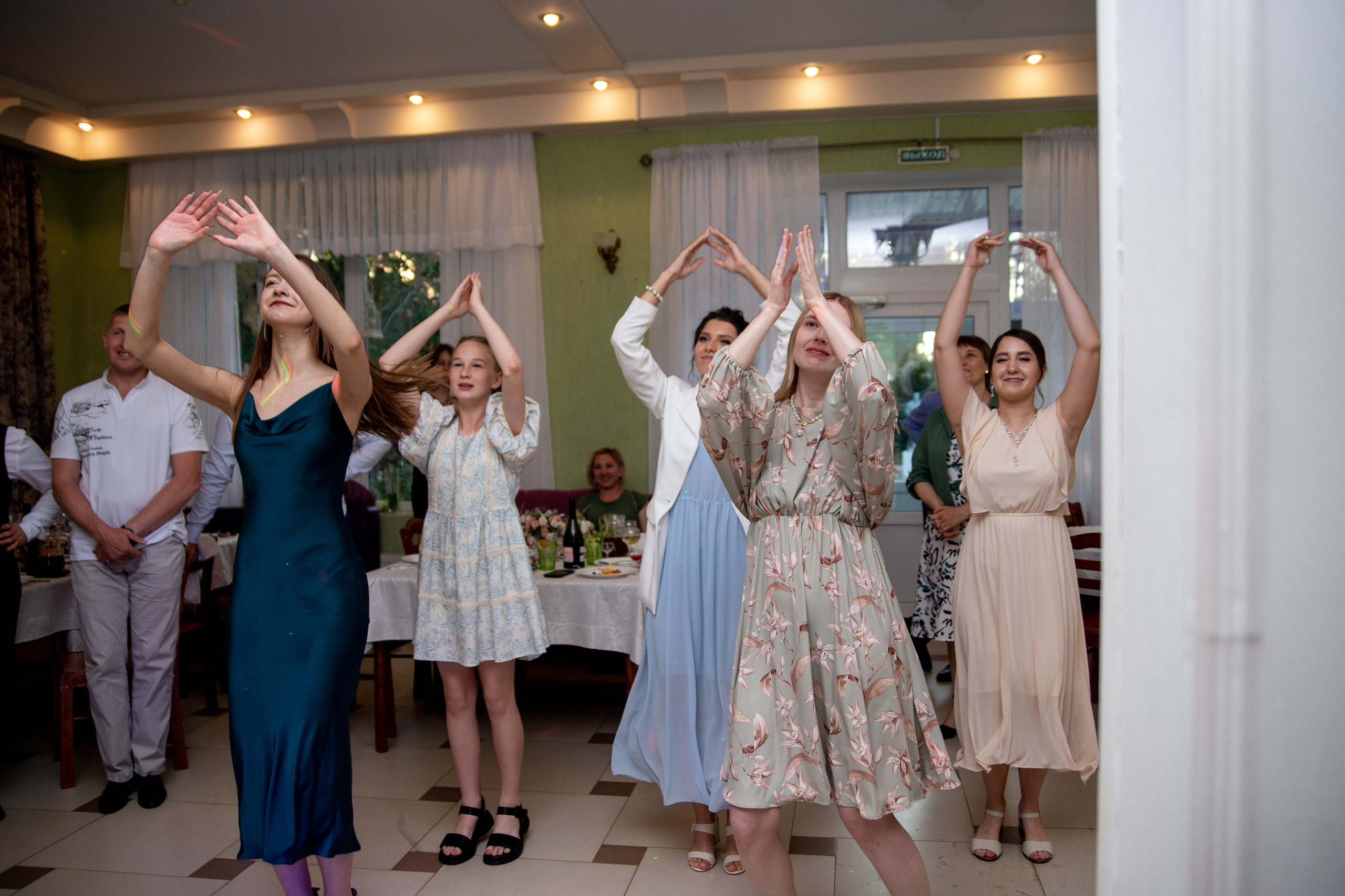 Вячеслав+Анастасия. Свадебный и семейный фотограф в Михайловке Полина Крипс