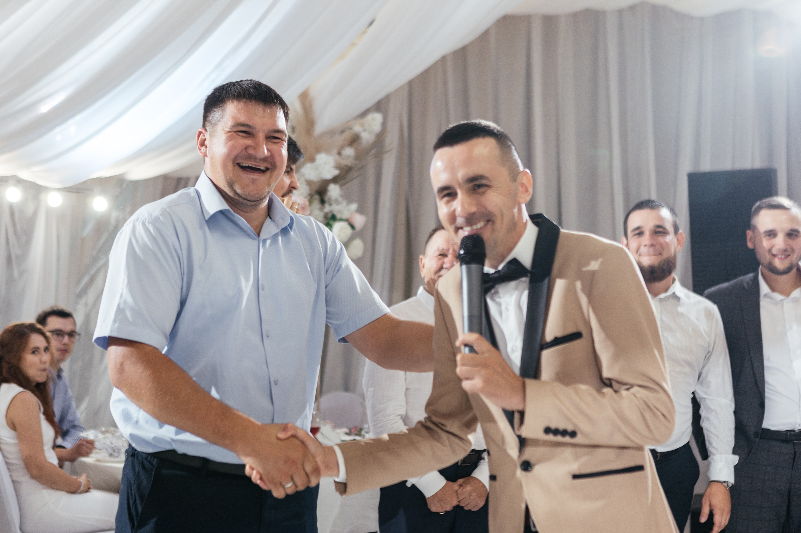 Свадебный фотограф Уфа — Руслан ГабдлисламовЖивые эмоции, красивые кадры, воспоминания на всю жизнь.Работаю по всей Республике Башкортоста. Свадебный фотограф Уфа Руслан Габдлисламов