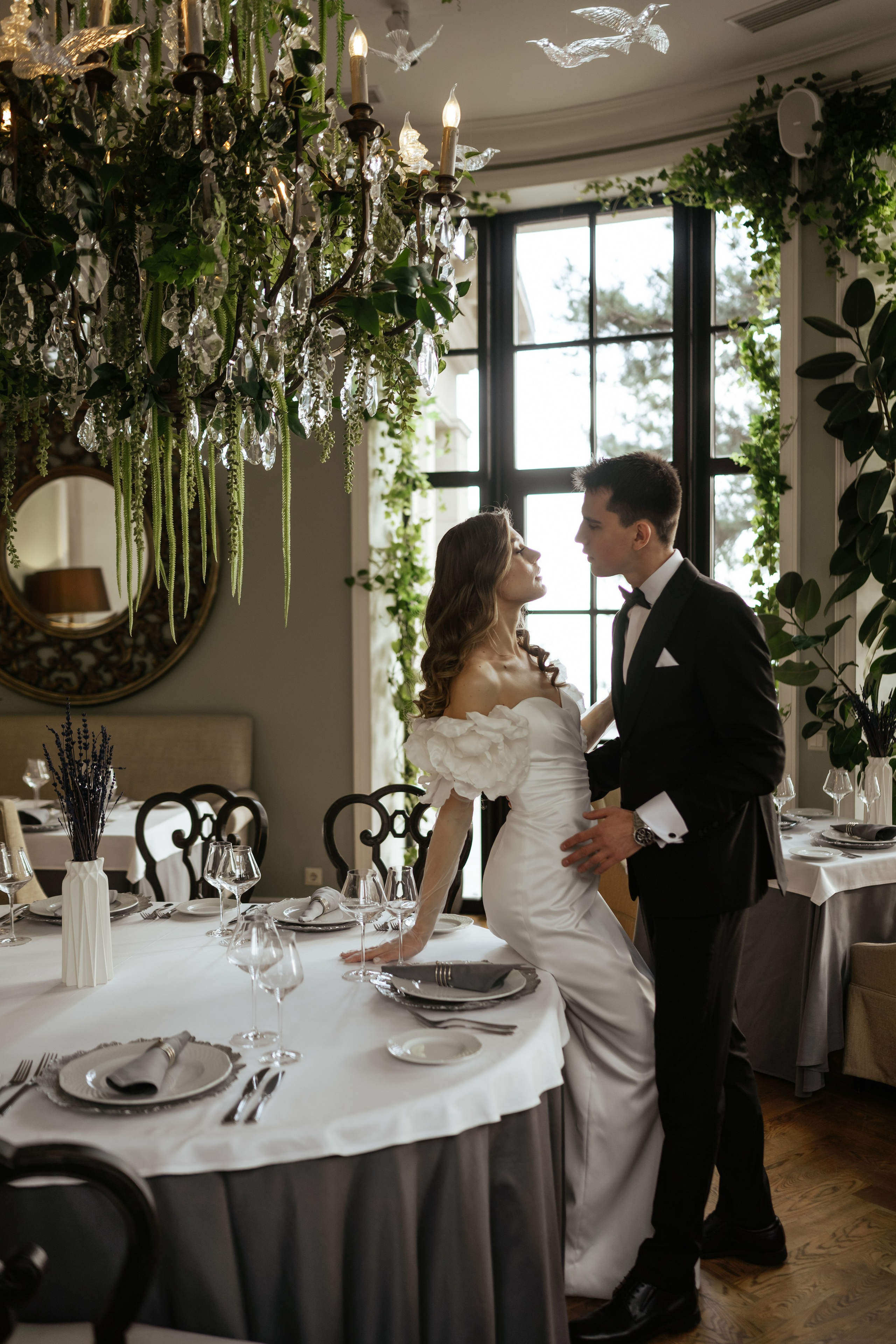 Свадебная фотосессия в отеле Паласа ( Крым). Свадебный и семейный фотограф и видеограф, Крым, Москва, Санкт -Петербург