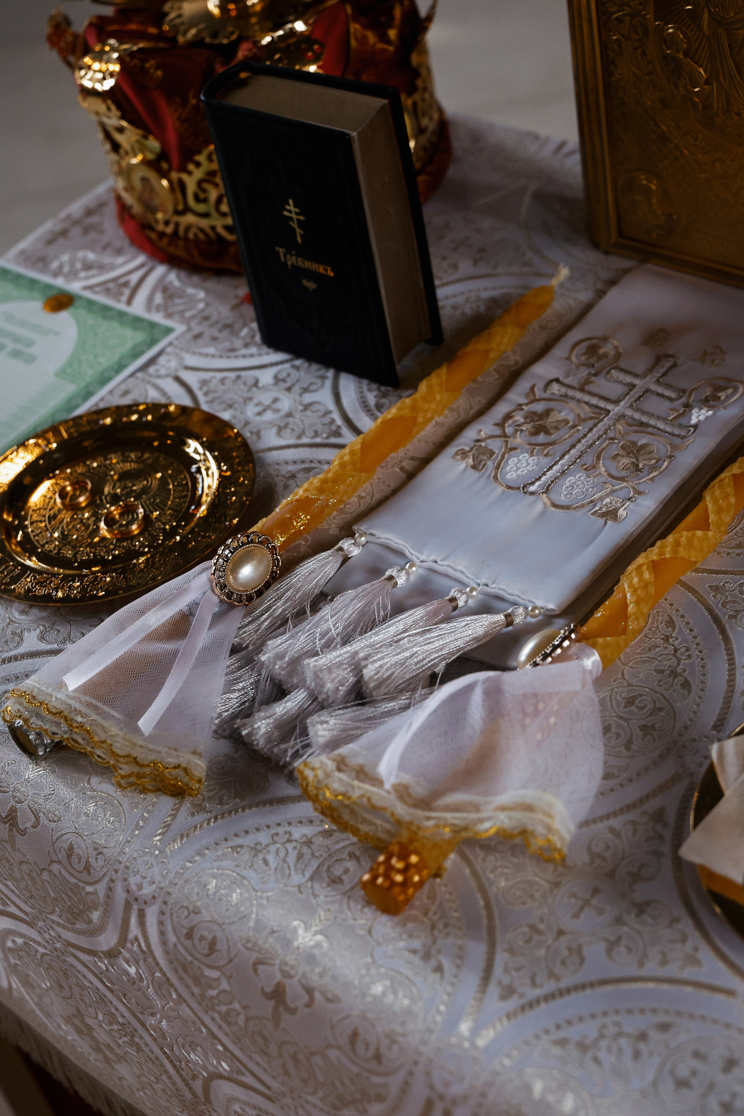 Венчание в Церкви Успения Пресвятой Богородицы в Химках. Фотограф Анастасия Залевская