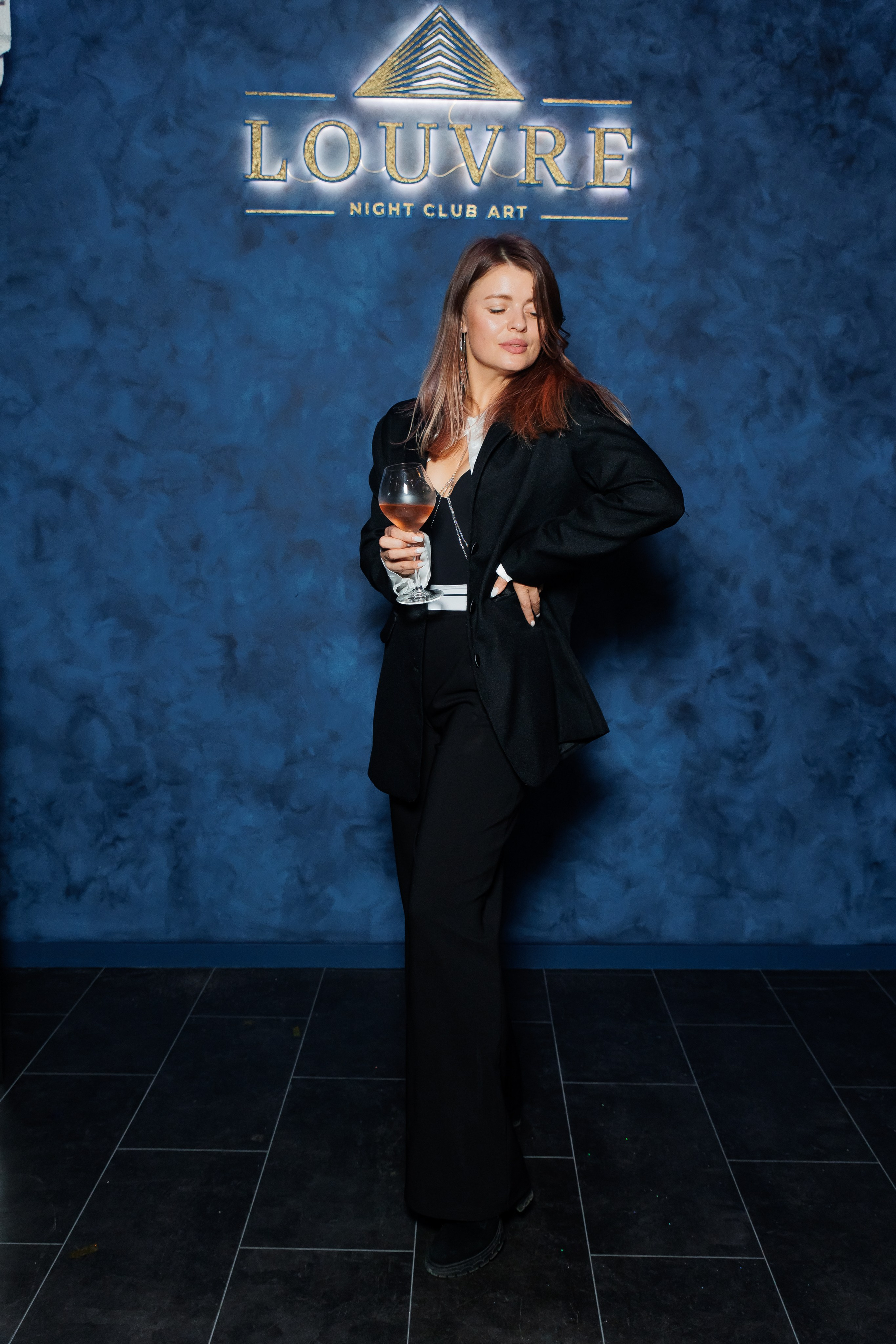 ЛУВР [Открытие Ночного клуба]. СВОИ. ФОТООТЧЕТЫ-СОБЫТИЯ-МЕСТА