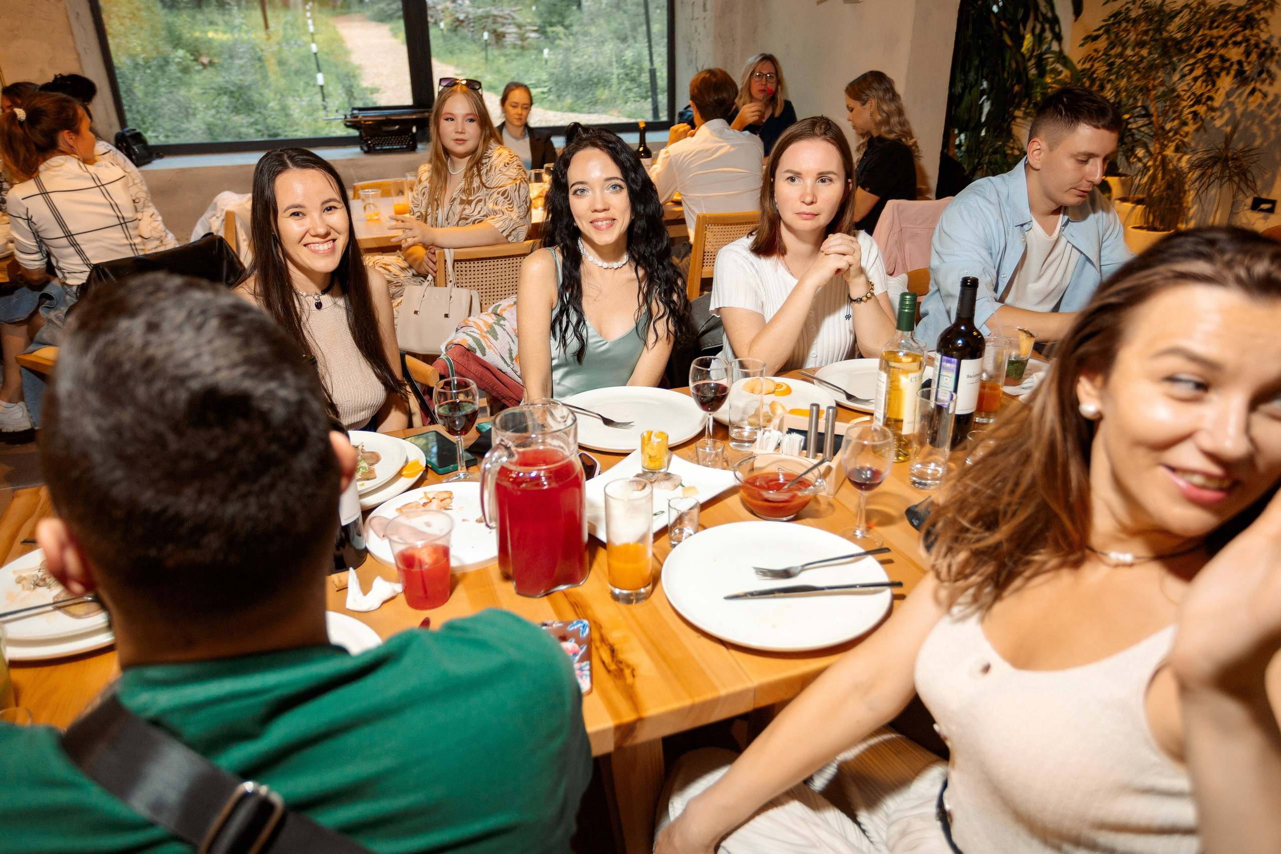 ПРИМЕР: Корпоратив Мамин Хлеб. Все фото. Профессиональный фотограф в Ижевске Леша Петров
