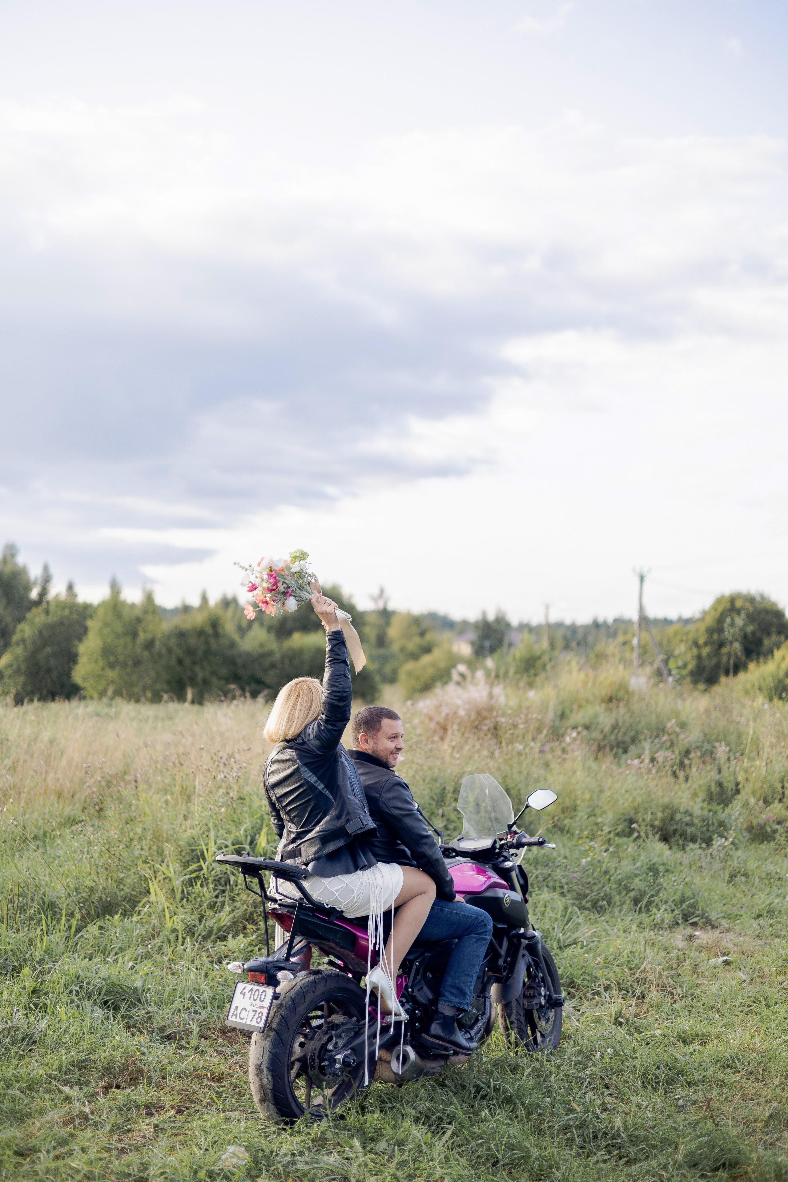Love Story — любовь на мотоцикле. Свадебный и семейный фотограф в Санкт-Петербурге Макеева Наталья