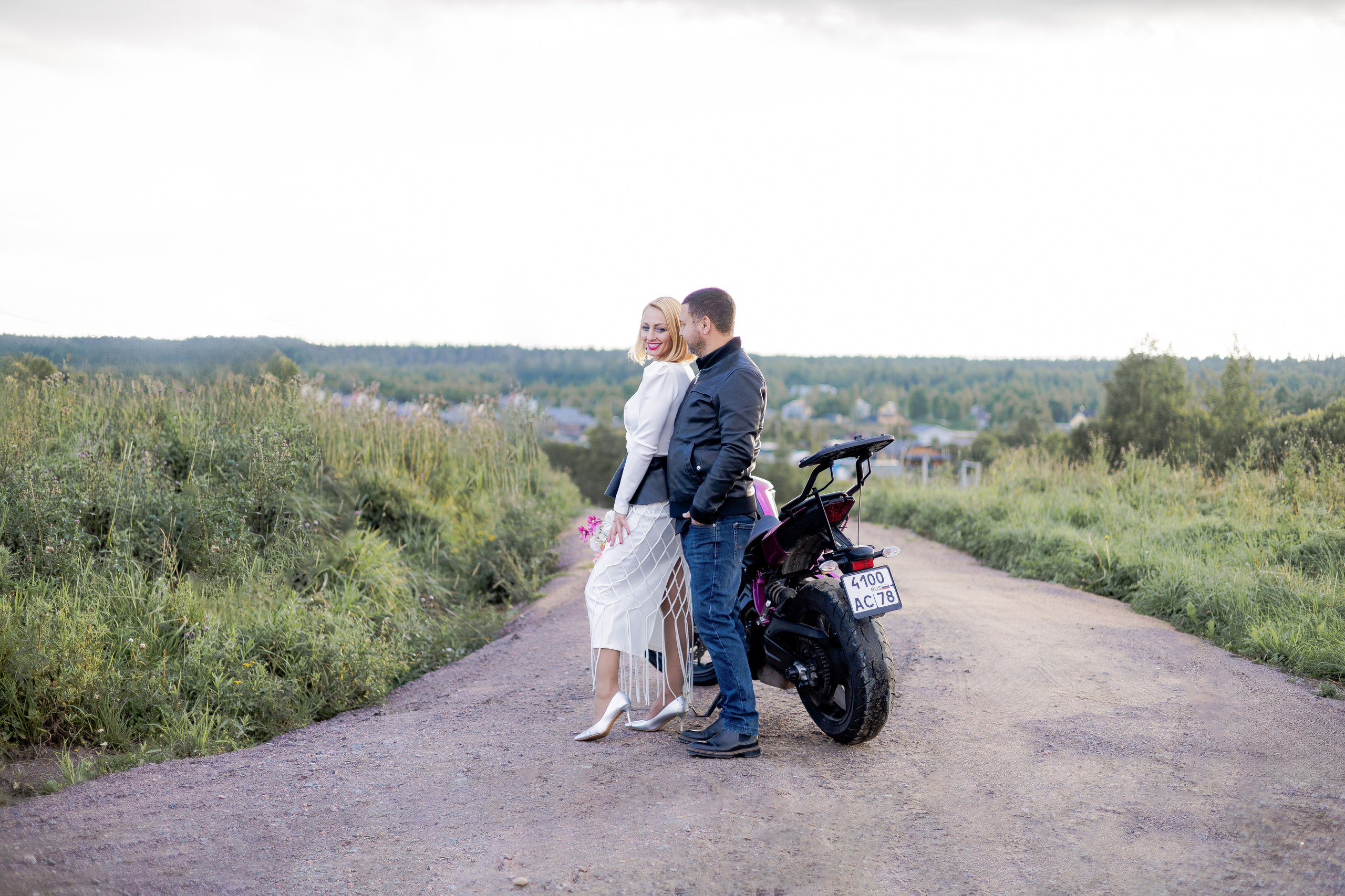Love Story — любовь на мотоцикле. Свадебный и семейный фотограф в Санкт-Петербурге Макеева Наталья