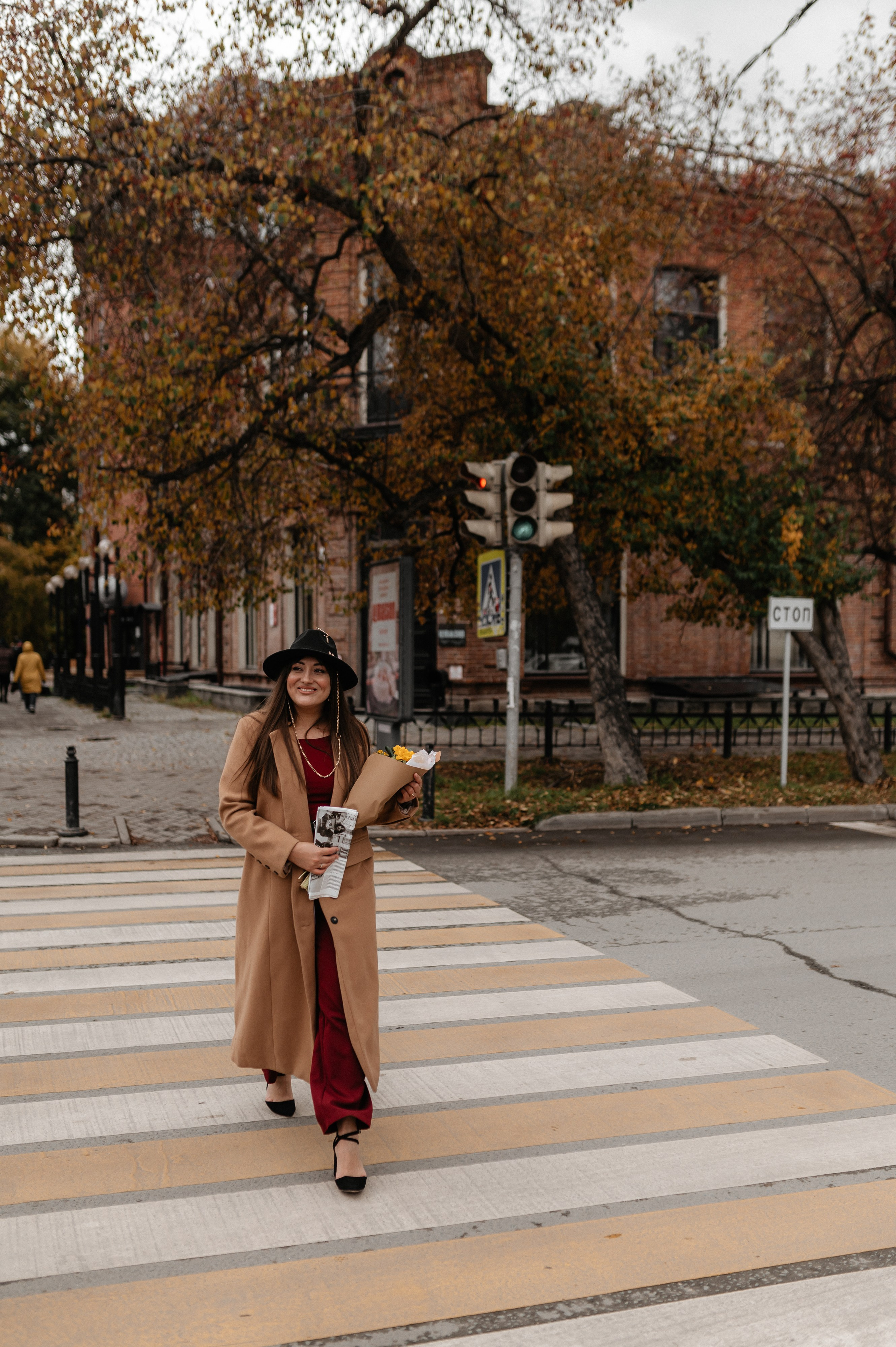 Осенняя прогулка в сквере. Главная