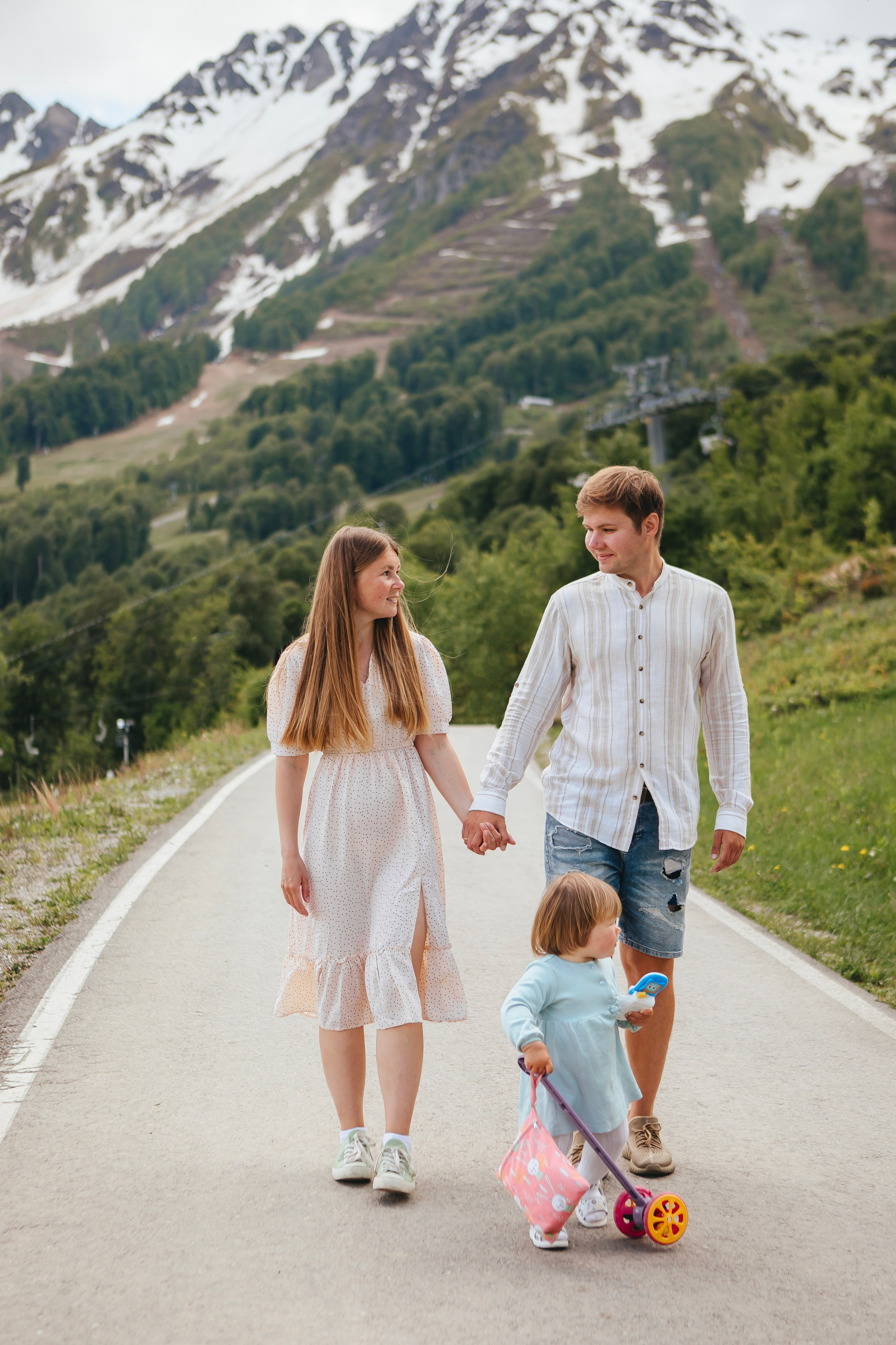 Летние семейные грезы. Семейный и свадебный фотограф Сочи Адлер Сириус Красная поляна