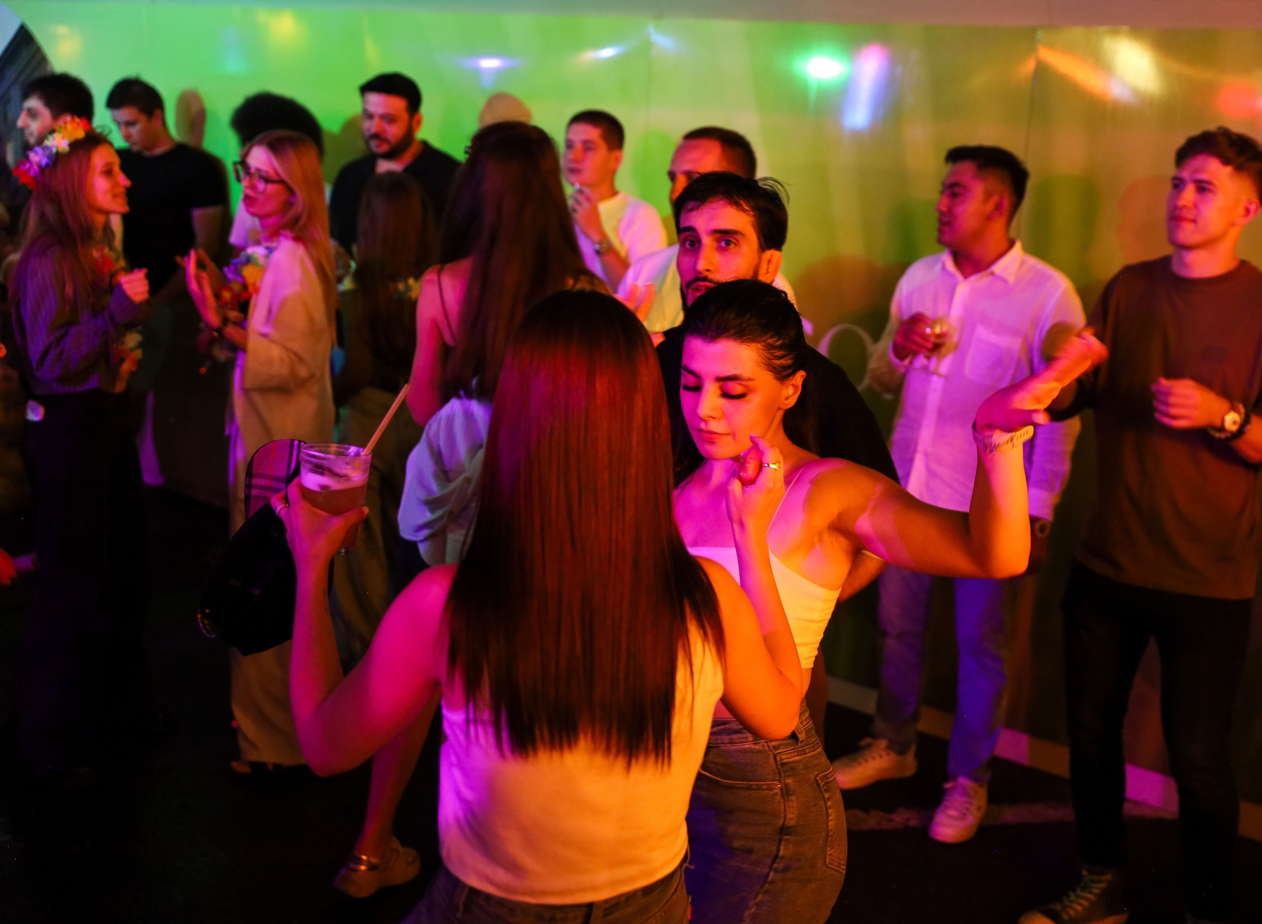 Вечеринки ALOHA BAR. Фотограф мероприятий Ирина Каширина