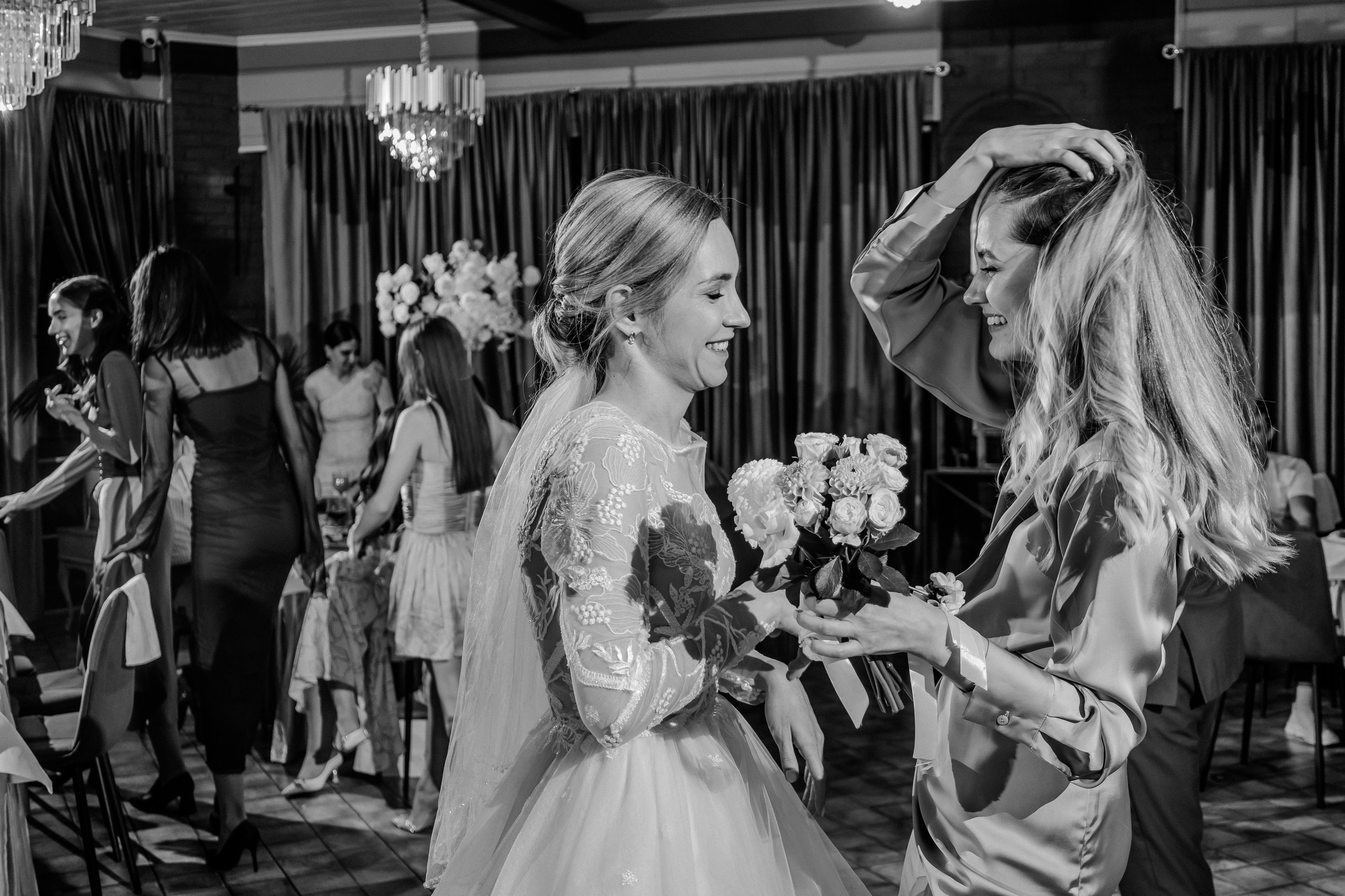 Свадебный день. Дарья и Джем. Свадебная фотография. Арина Рубах