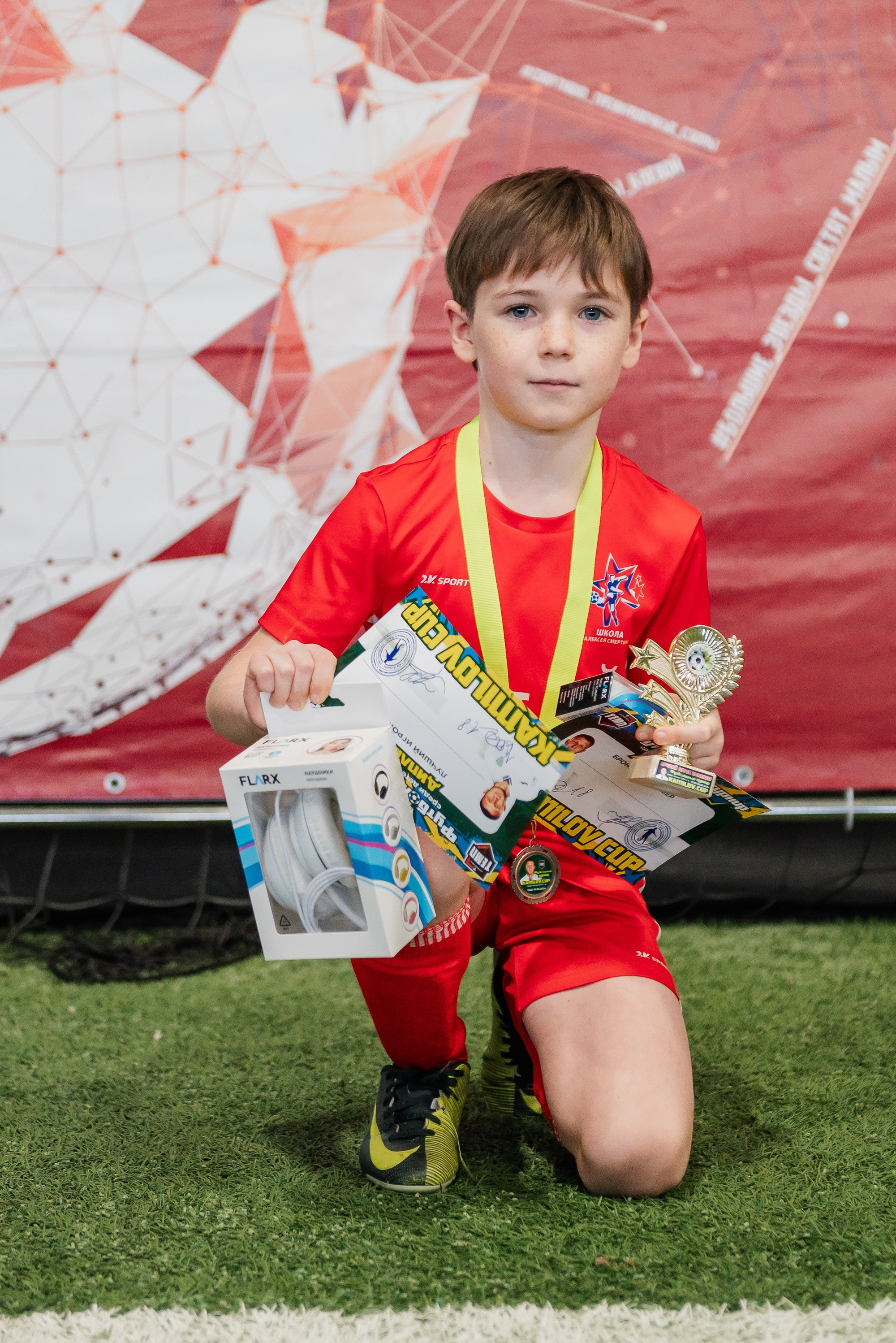 Детский турнир по футболу KAMILOV CUP-2024. Свадебный и репортажный фотограф Никита Сницарев в Барнауле