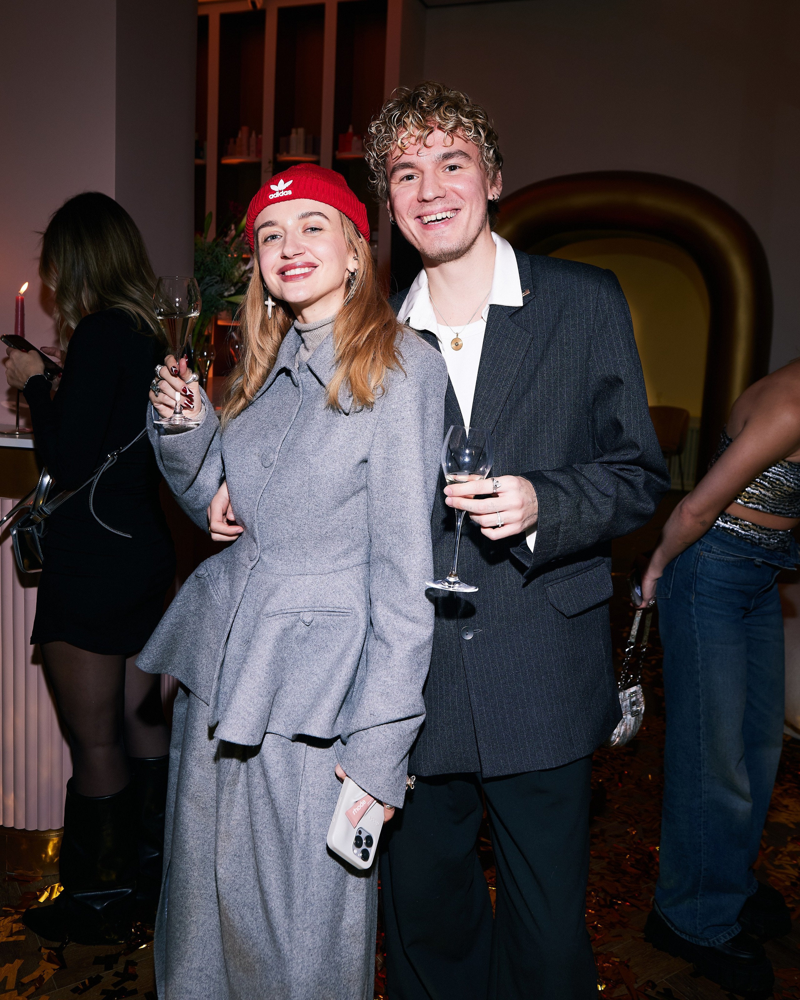 No Drama открытие