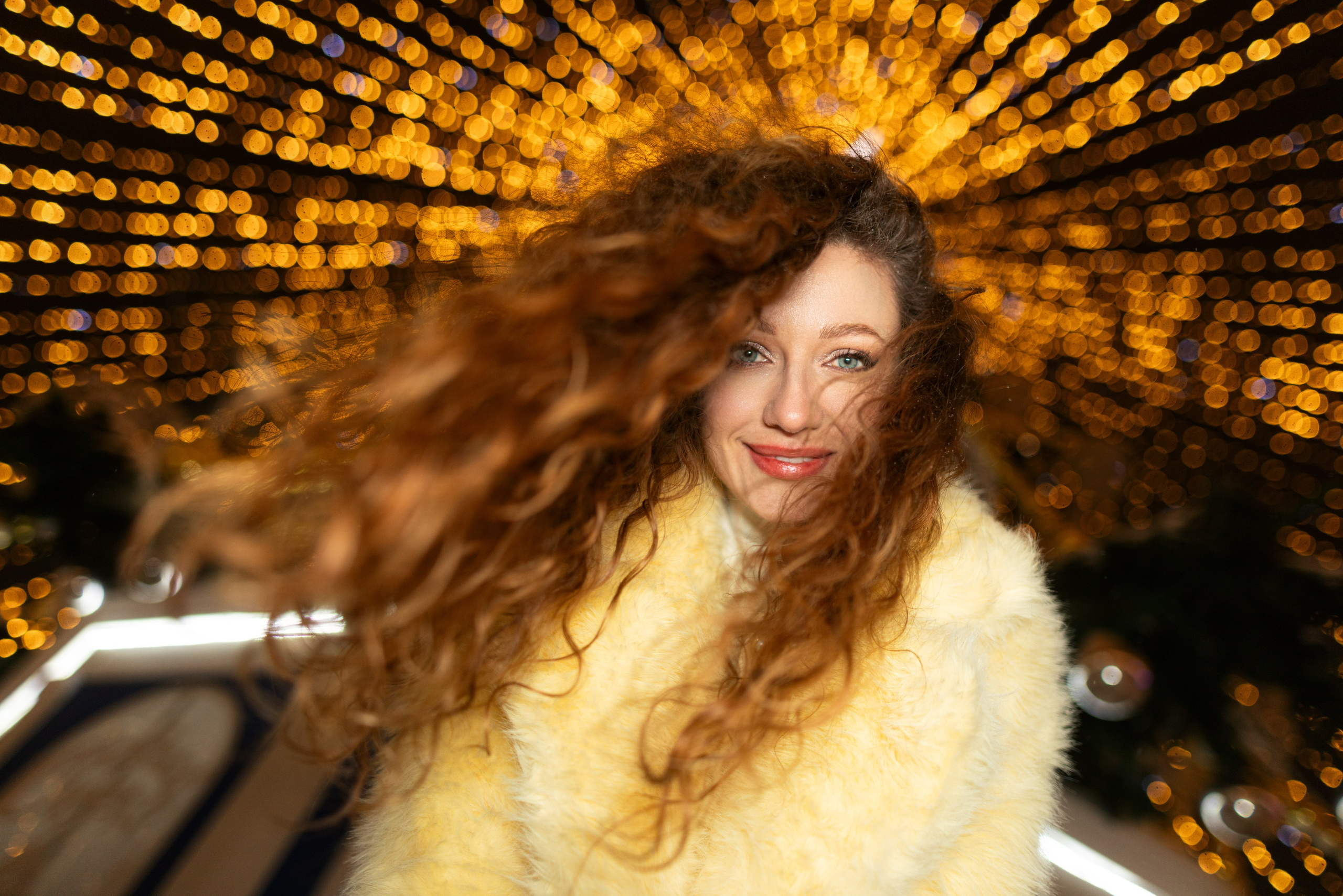 Ночная новогодняя фотосессия у праздничной елки