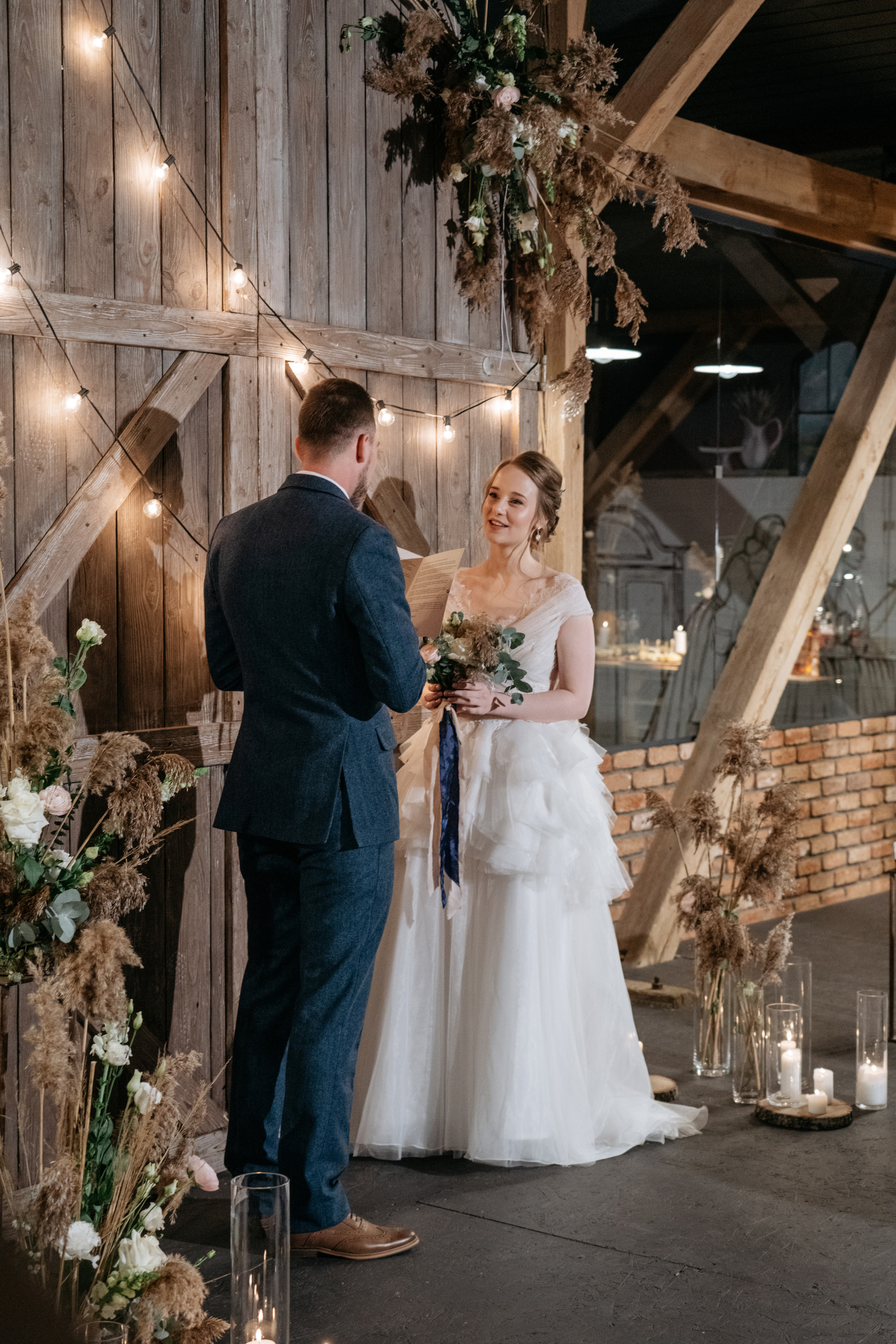 Свадебная съемка в сыроварне. Свадебный и семейный фотограф в Калининграде Анастасия Гриценко