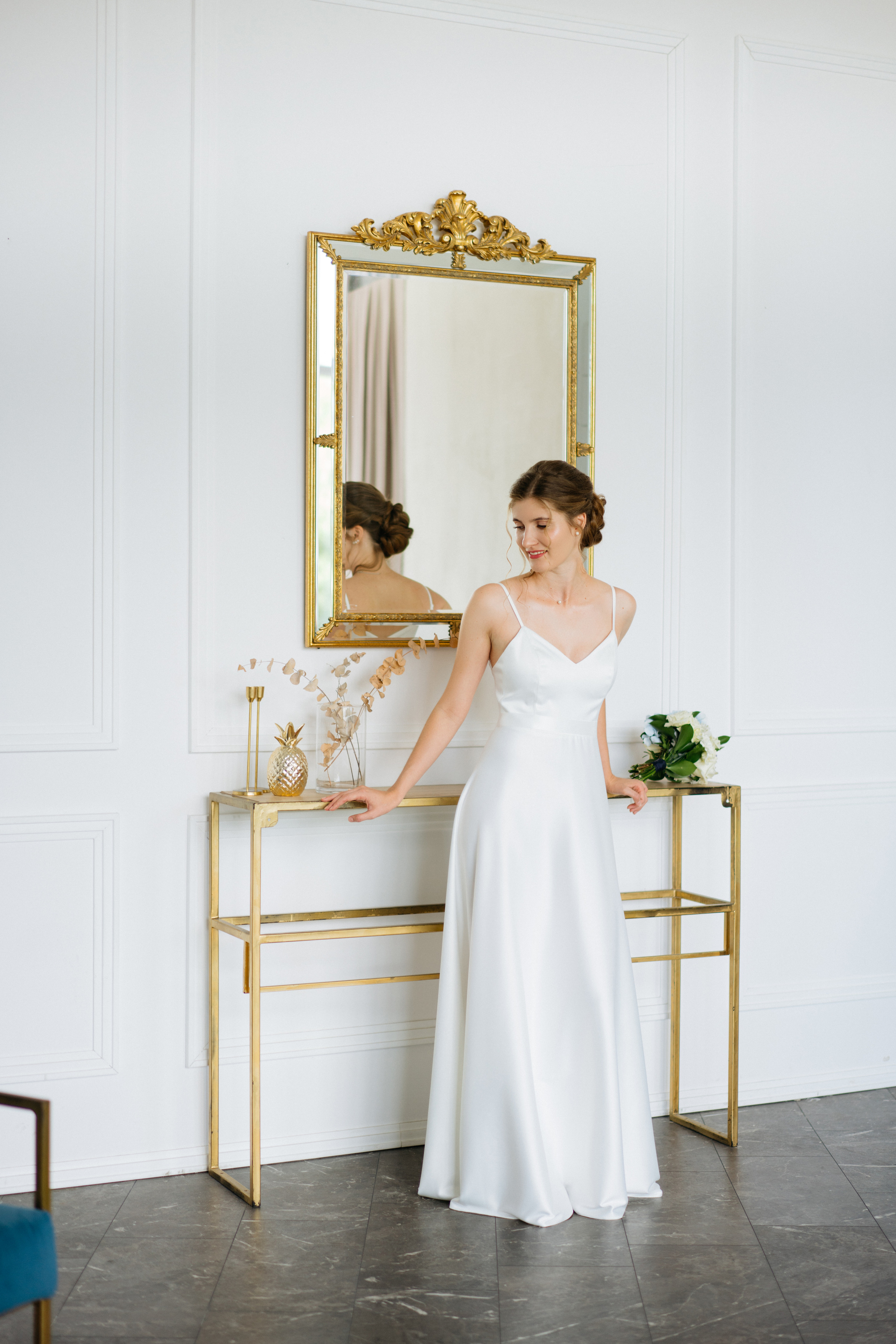 Свадебная фотосессия в фотостудии. Свадебный и семейный фотограф в Калининграде Анастасия Гриценко