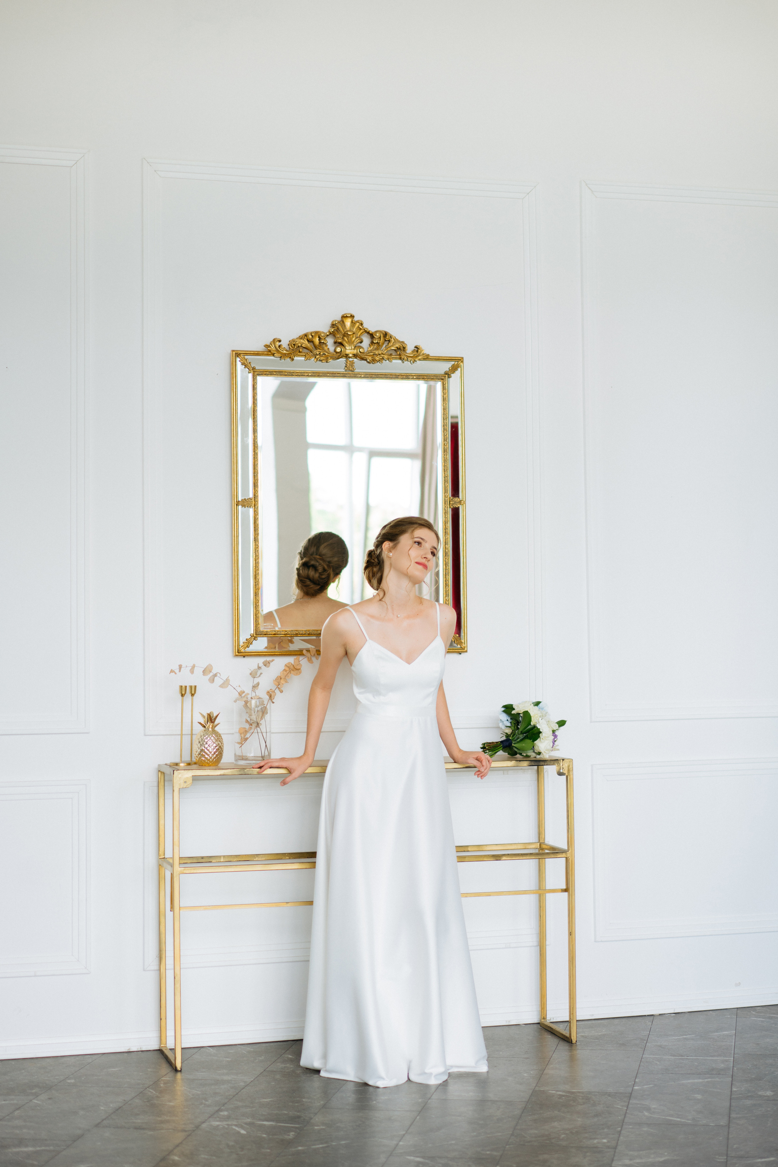 Свадебная фотосессия в фотостудии. Свадебный и семейный фотограф в Калининграде Анастасия Гриценко