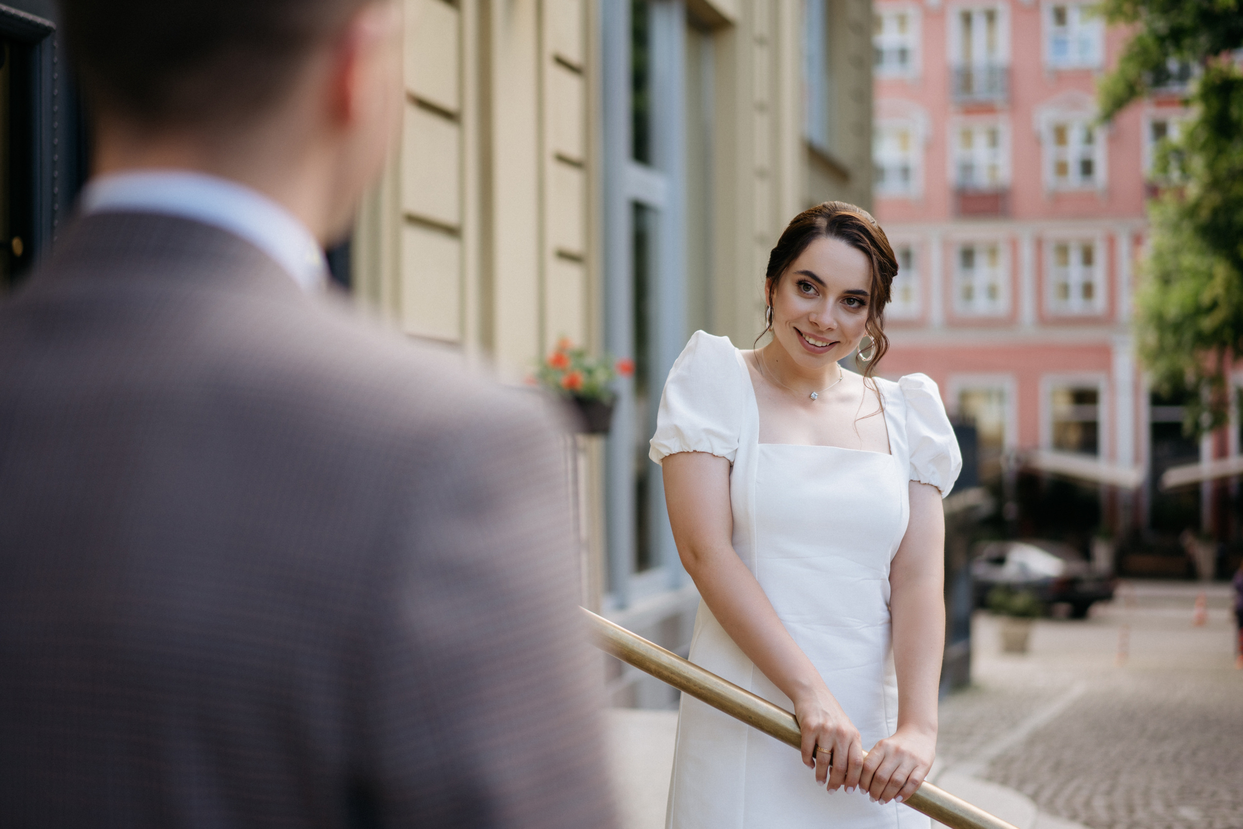 Свадебная прогулка в городе. Свадебный и семейный фотограф в Калининграде Анастасия Гриценко