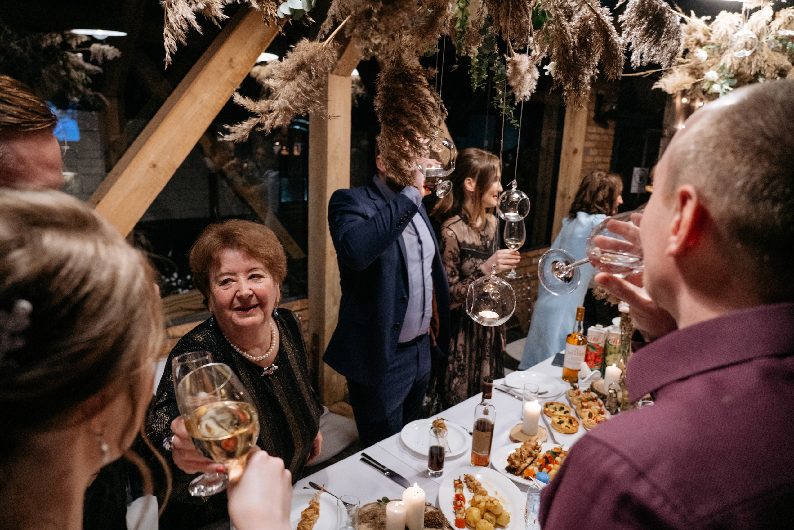 Свадебная съемка в сыроварне. Свадебный и семейный фотограф в Калининграде Анастасия Гриценко