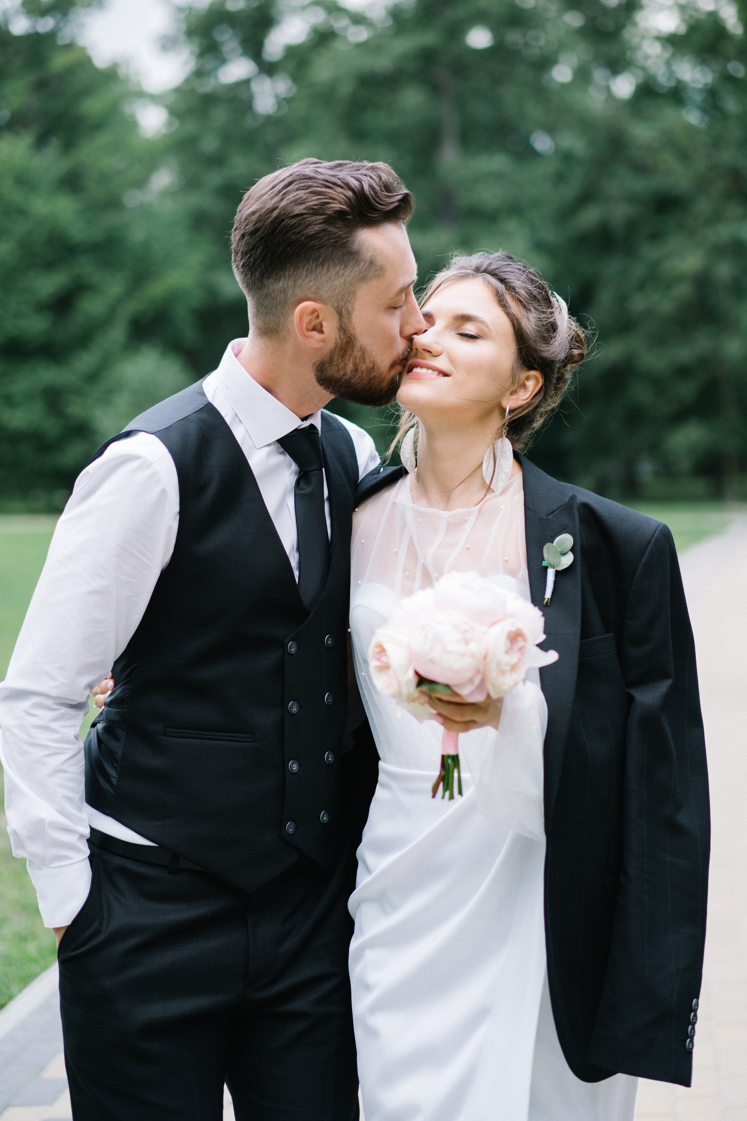 Свадьба прогулка. Свадебный и семейный фотограф в Калининграде Анастасия Гриценко