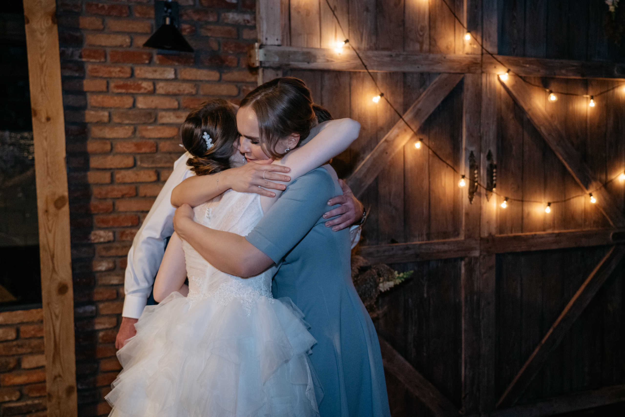 Свадебная съемка в сыроварне. Свадебный и семейный фотограф в Калининграде Анастасия Гриценко