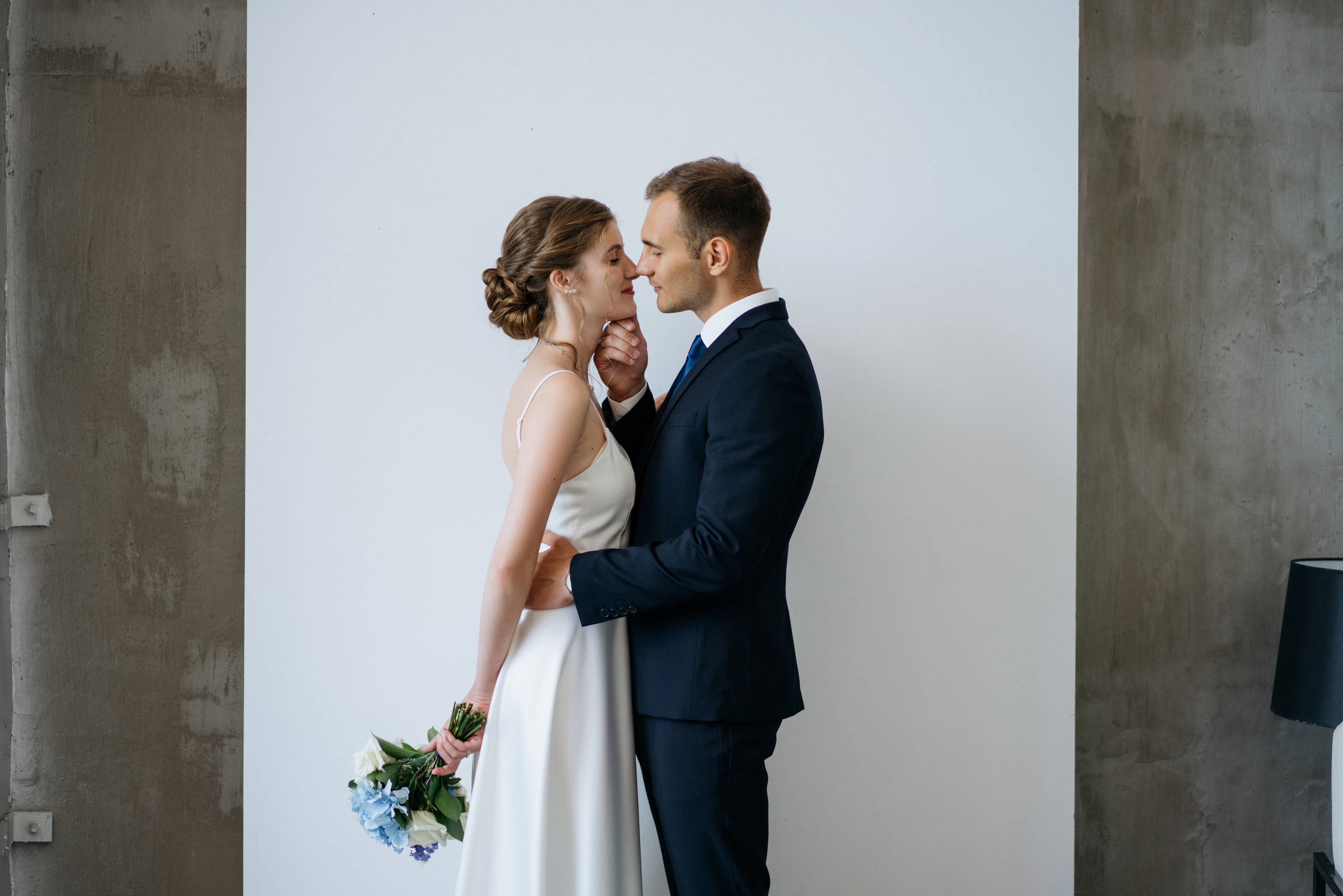 Свадебная фотосессия в фотостудии. Свадебный и семейный фотограф в Калининграде Анастасия Гриценко