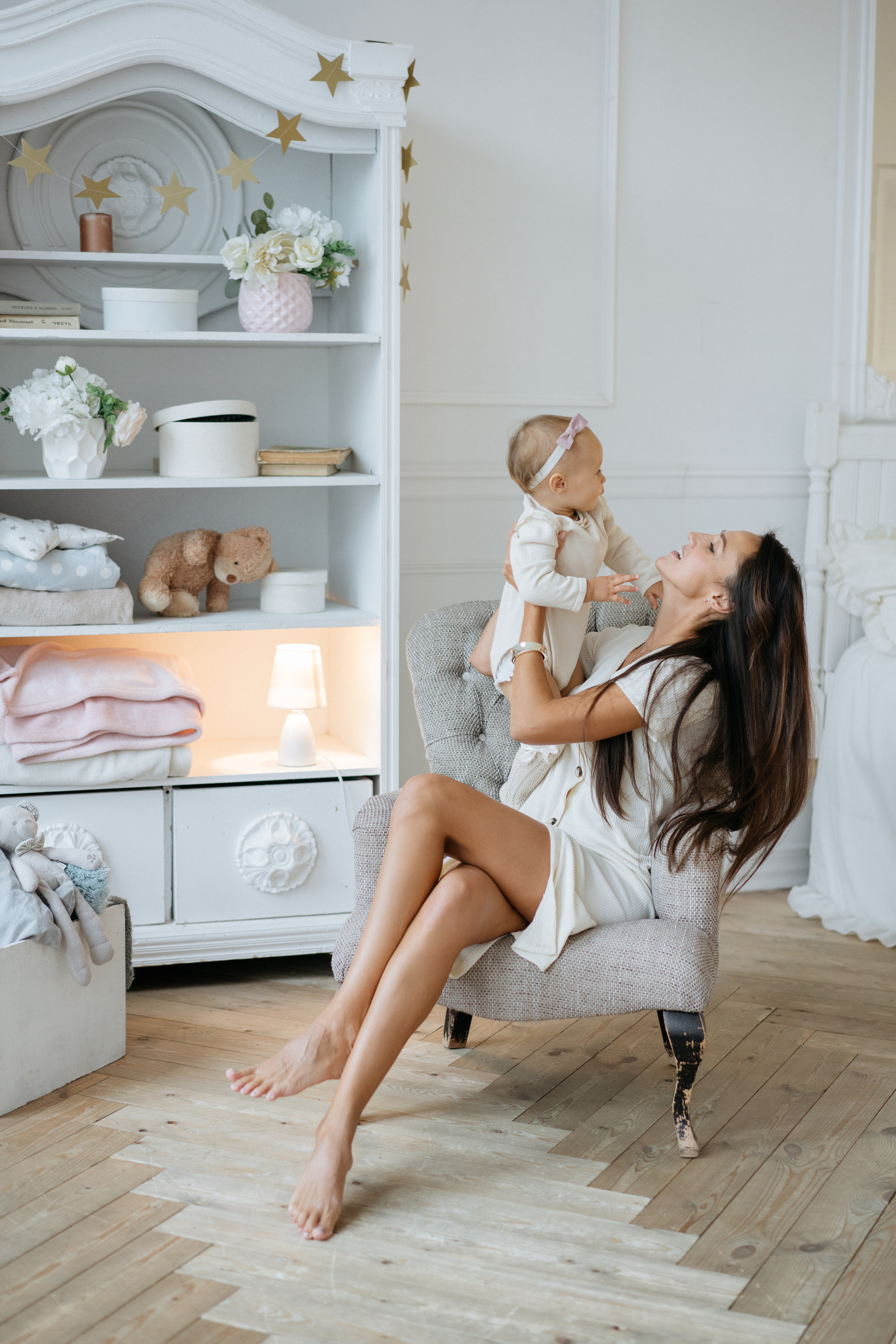 Фотосессия в белой студии, годик девочке. Свадебный и семейный фотограф в Калининграде Анастасия Гриценко