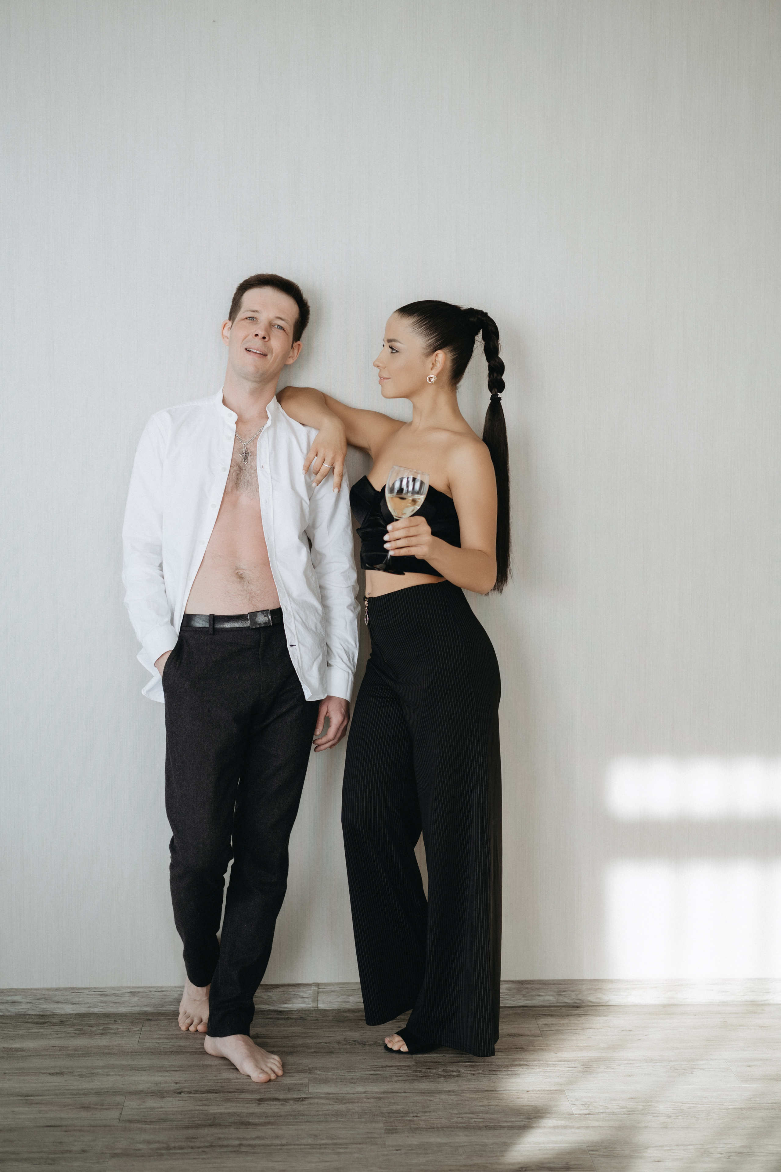 Фотосессия пары в апартаментах. Свадебный и семейный фотограф в Калининграде Анастасия Гриценко