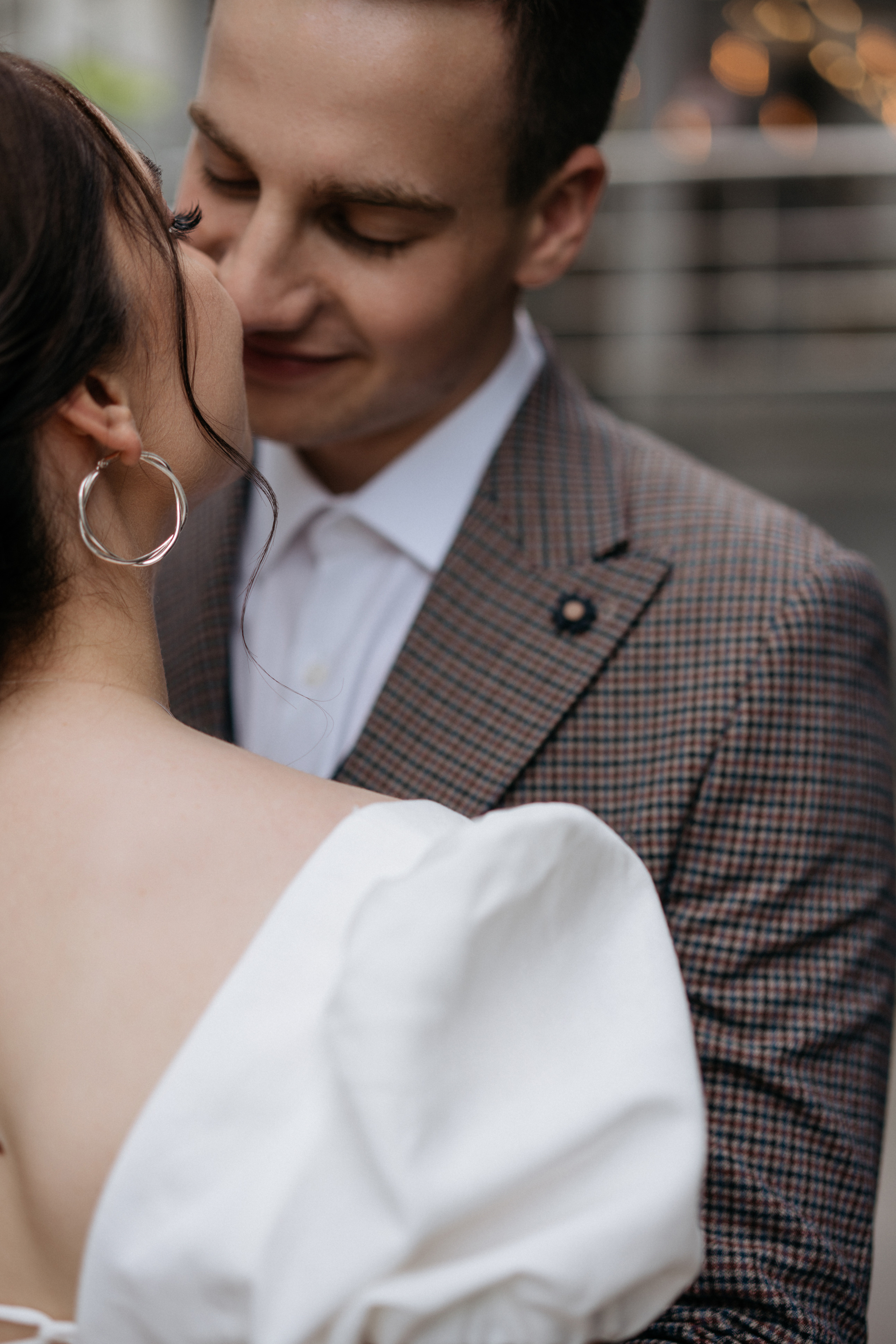 Свадебная прогулка в городе. Свадебный и семейный фотограф в Калининграде Анастасия Гриценко